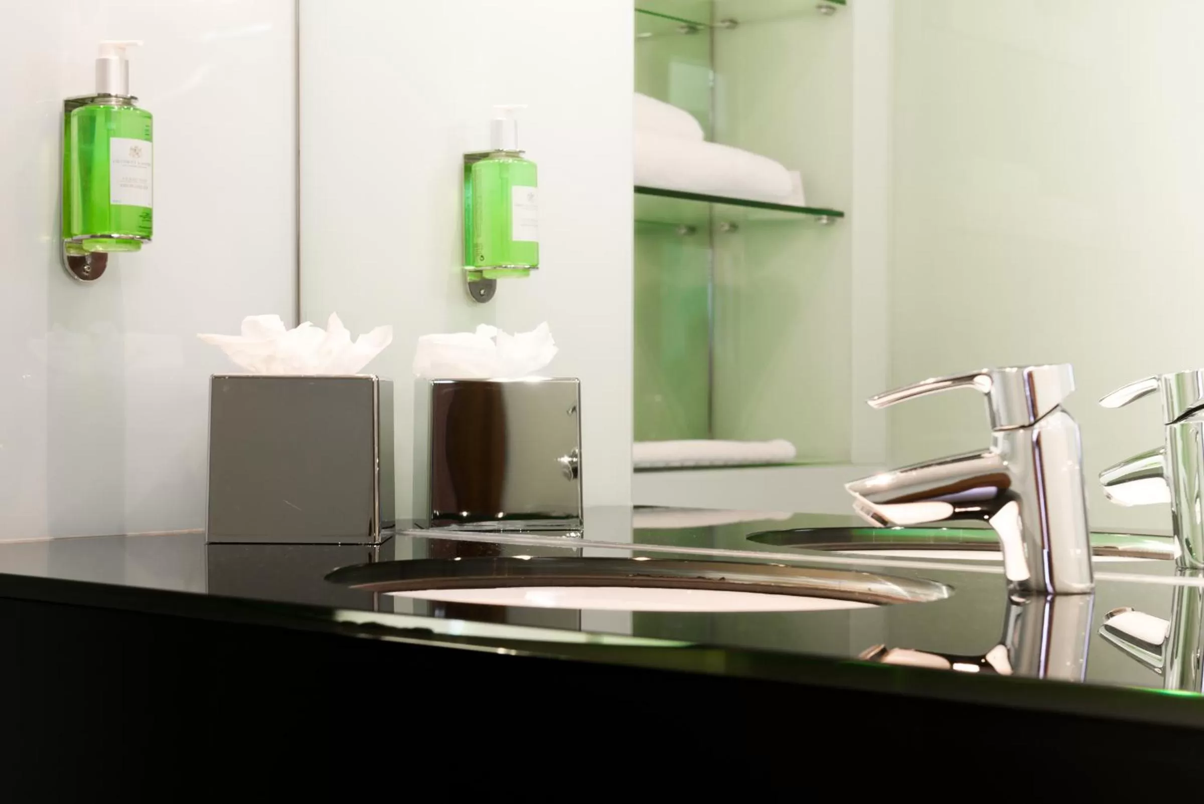 Double Room - Disability Access in Ramada Encore Leicester City Centre