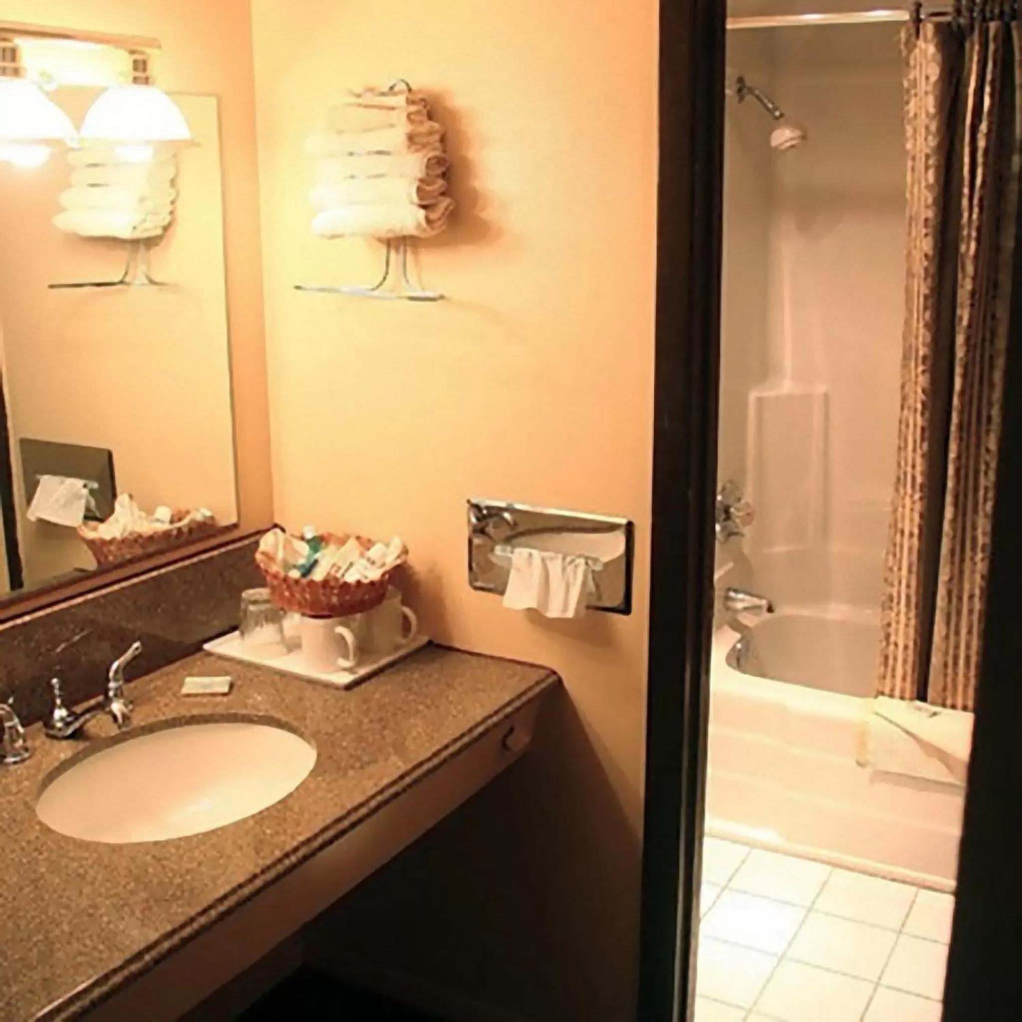 Double Room with Two Double Beds - Non-Smoking in Americas Best Value Inn Webster City