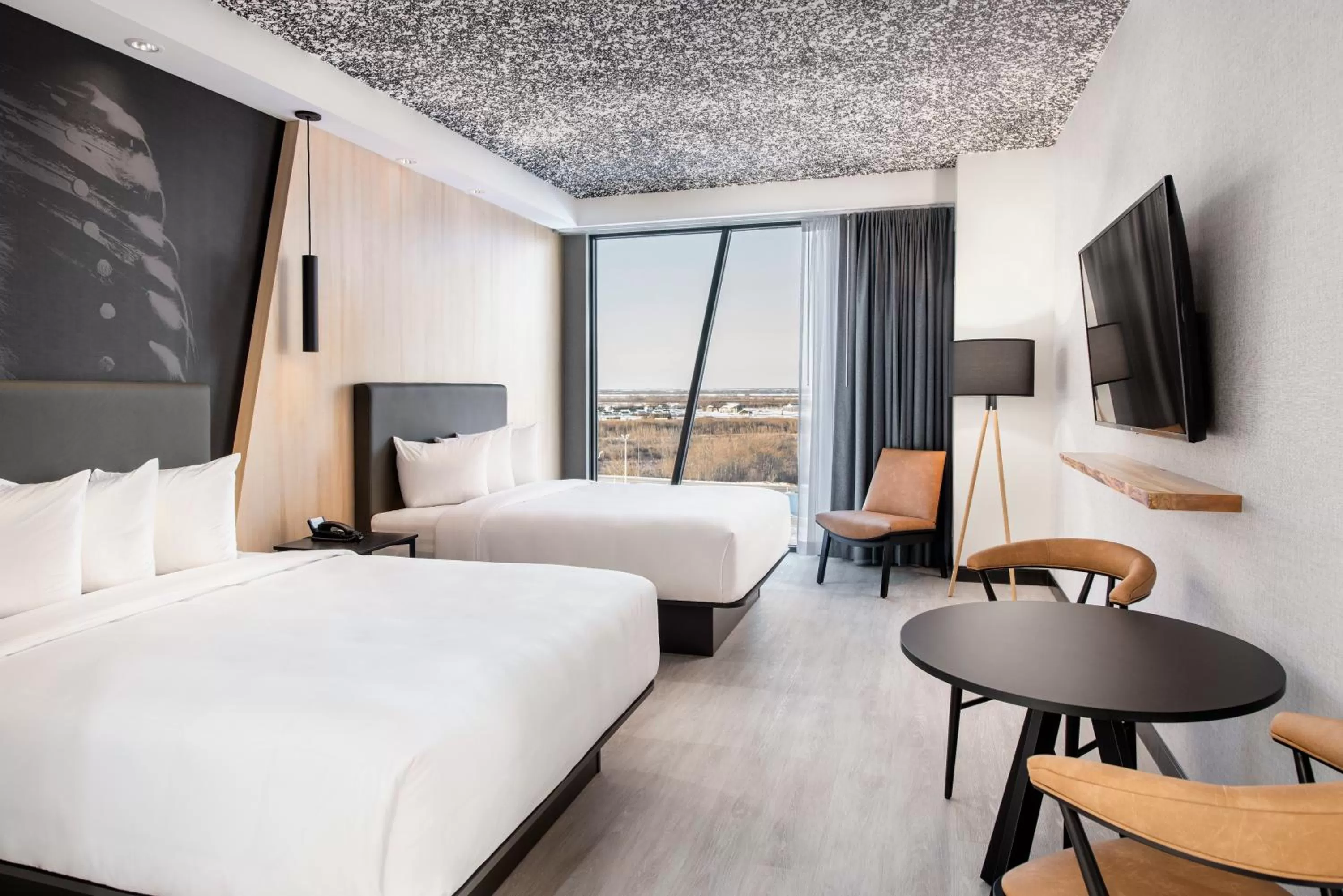 Standard Queen Room in Dakota Dunes Resort