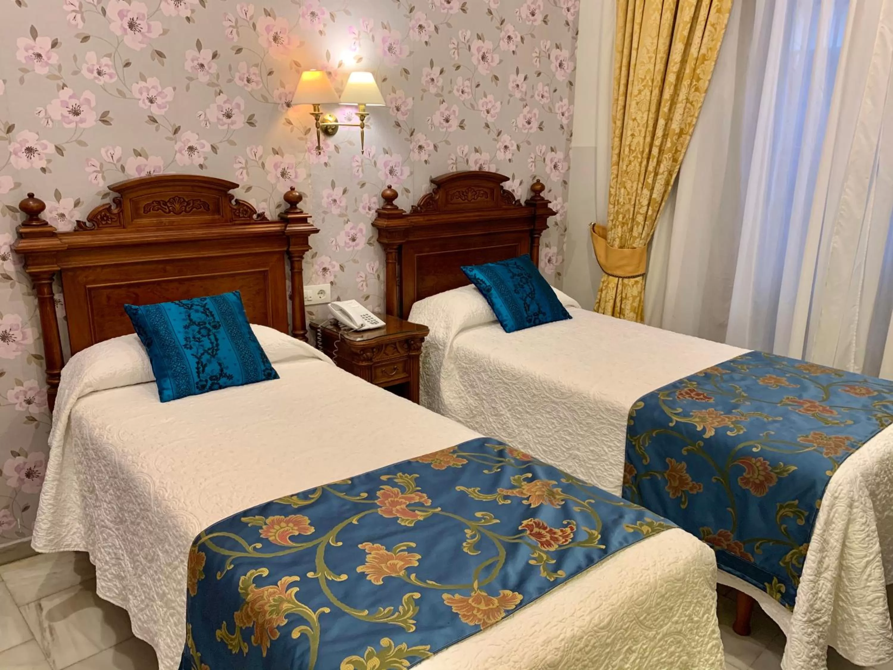 Queen Room in Hotel Europa Boutique Sevilla