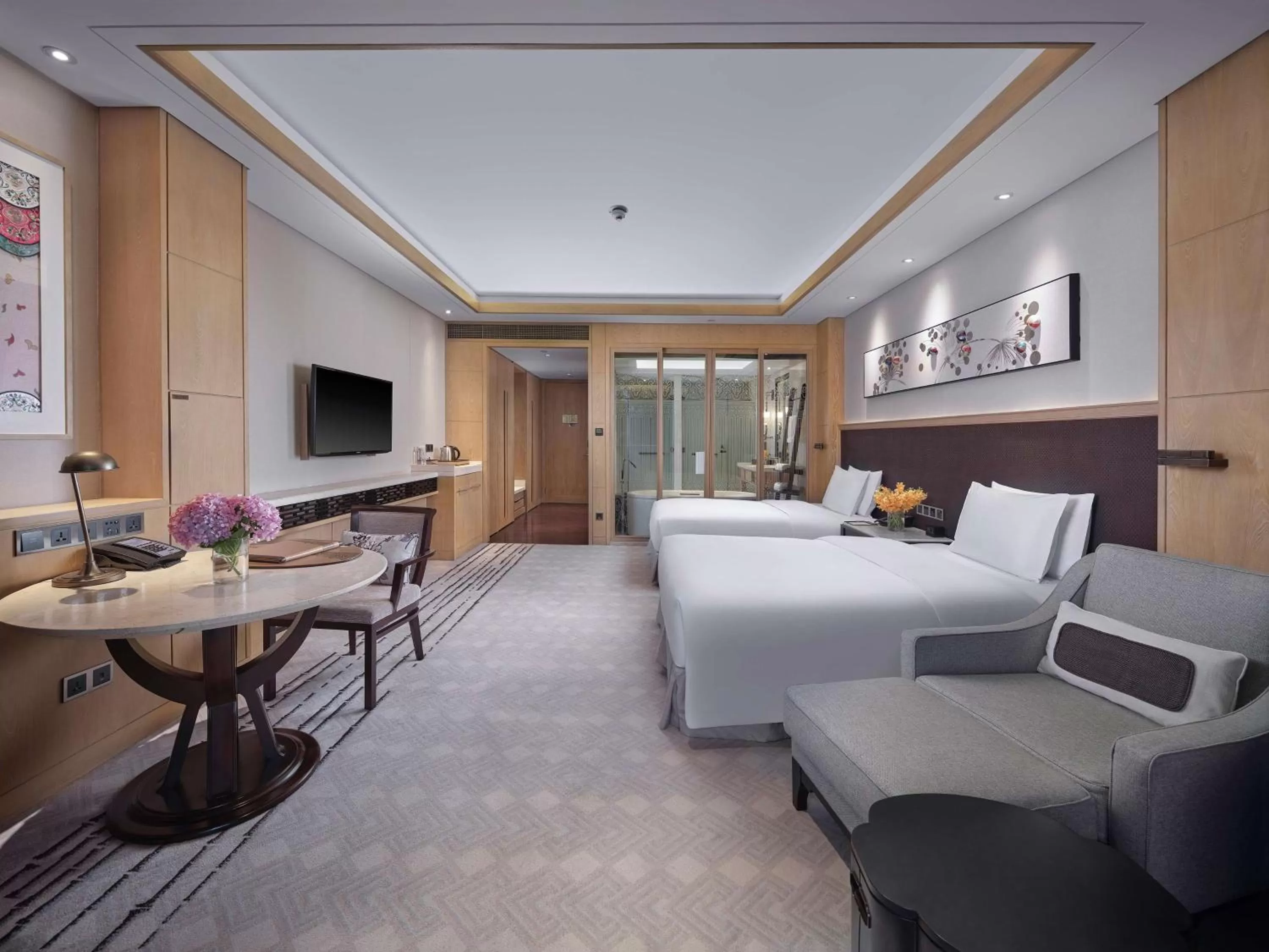 Deluxe Twin Room in Hilton Dali Resort & Spa