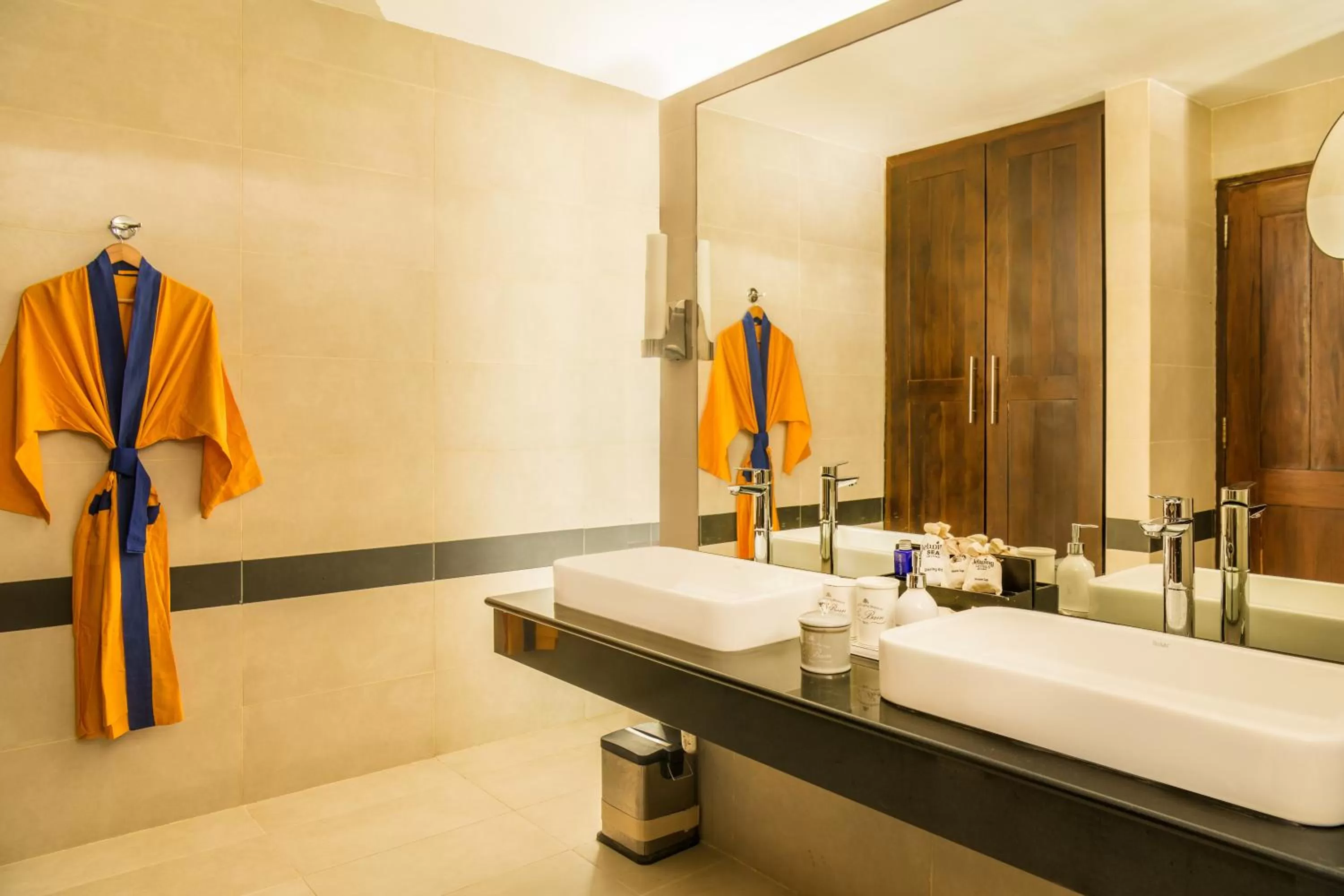 Suite with Sea View - 15% off on Spa and at Black Coral & Center Point restaurants in Jetwing Sea