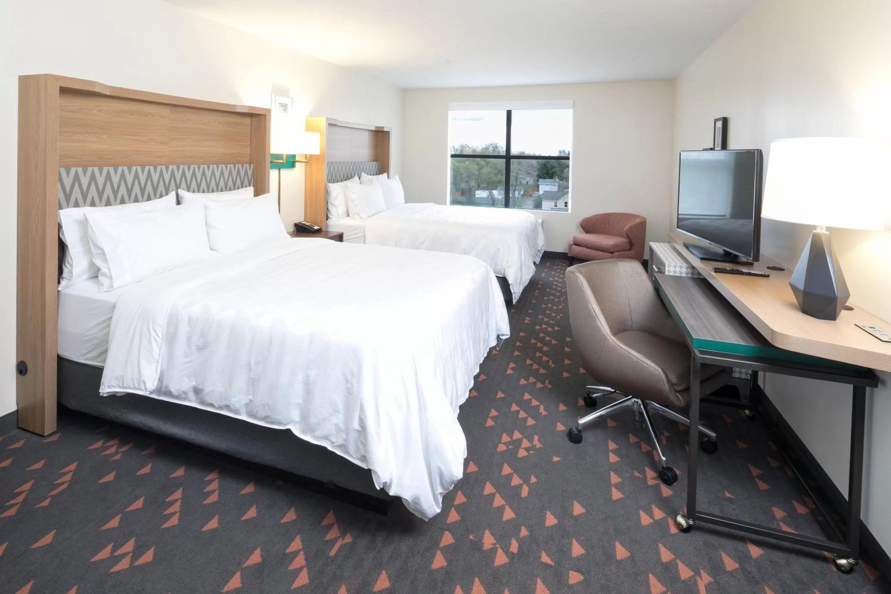 Room with Two Beds - Hearing Accessible - Non-Smoking in Holiday Inn Hotel & Suites - Mount Pleasant by IHG