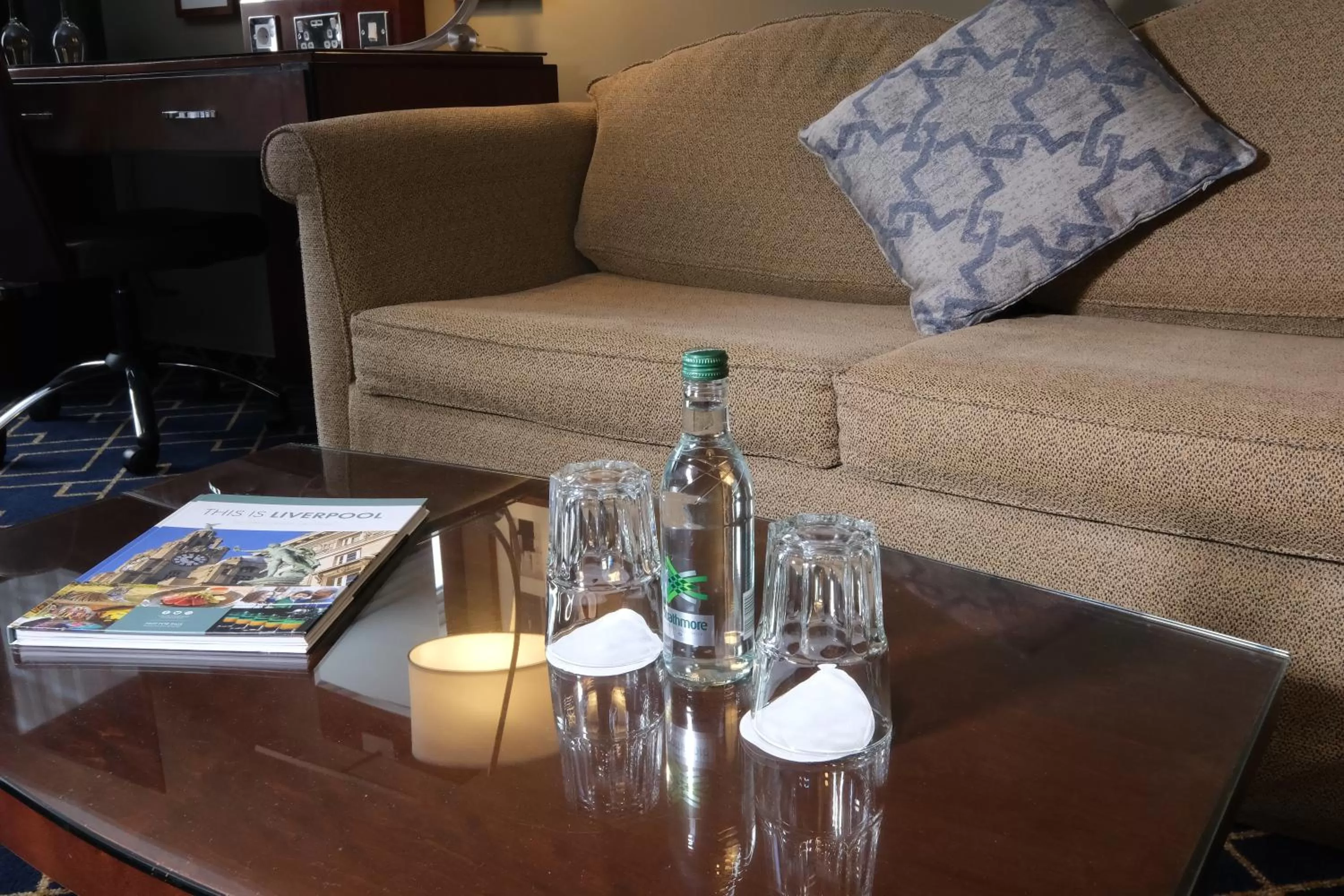 Premium Queen Room with View in Crowne Plaza Liverpool - John Lennon Airport by IHG