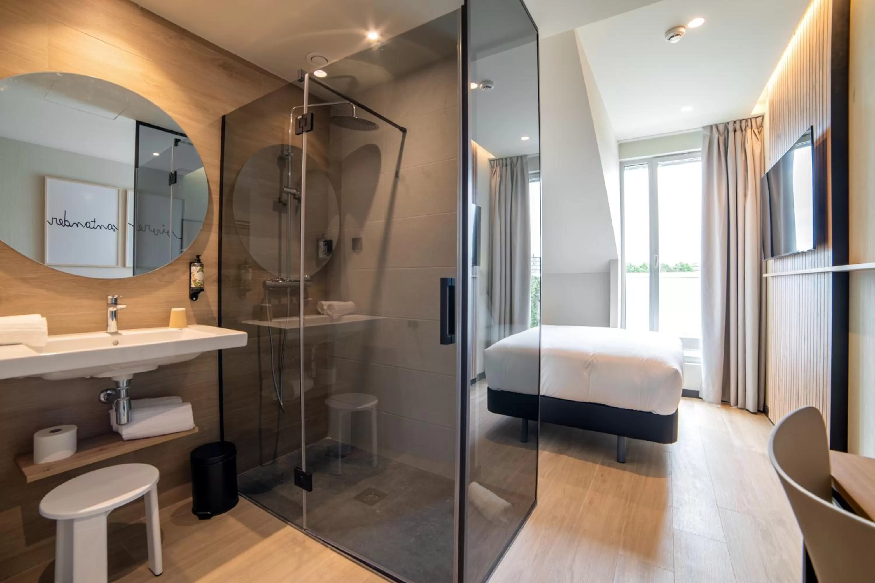 Junior Suite in Hotel Bed4U Santander