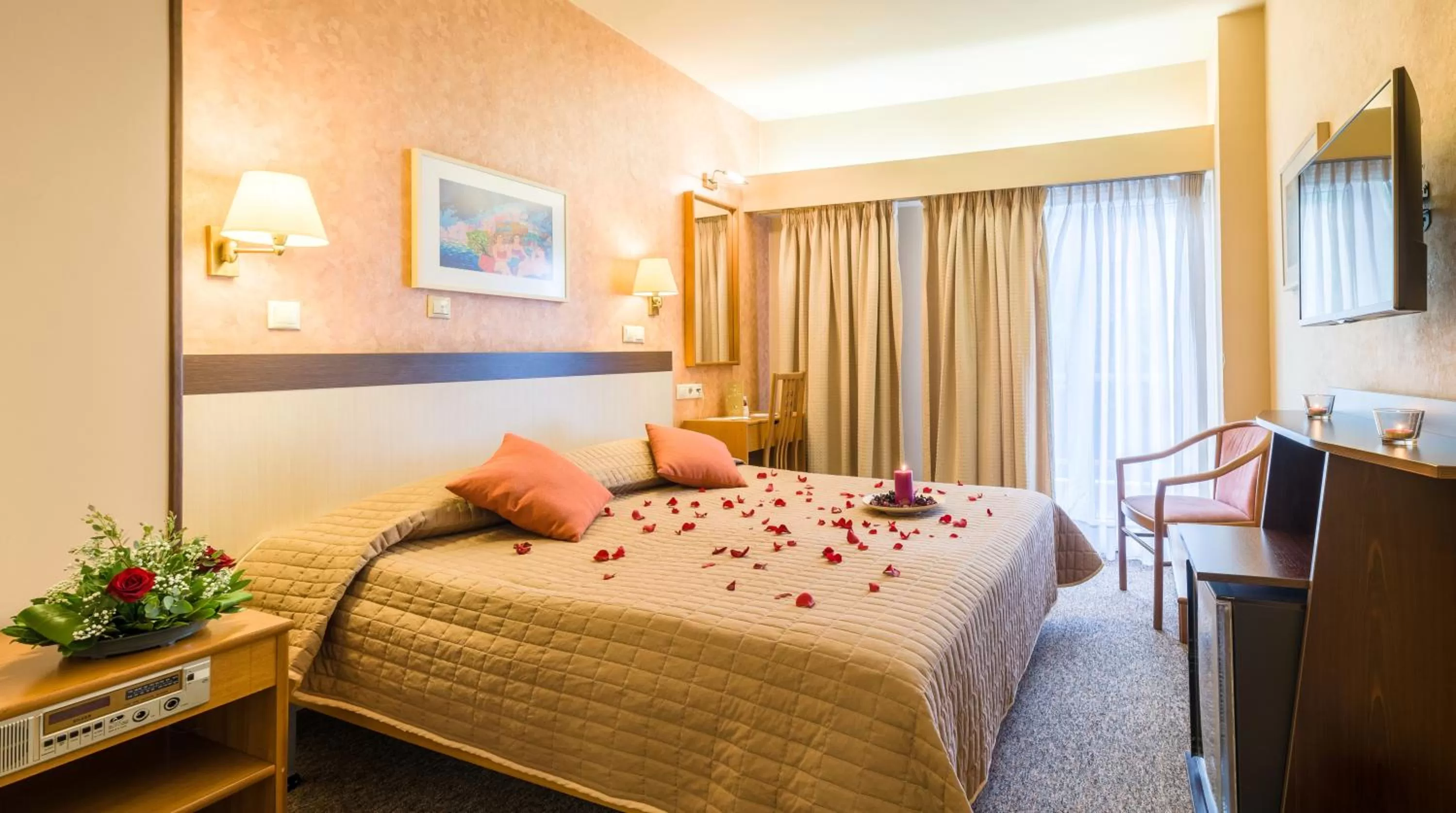 Double or Twin Room with Balcony in Queen Olga Hotel