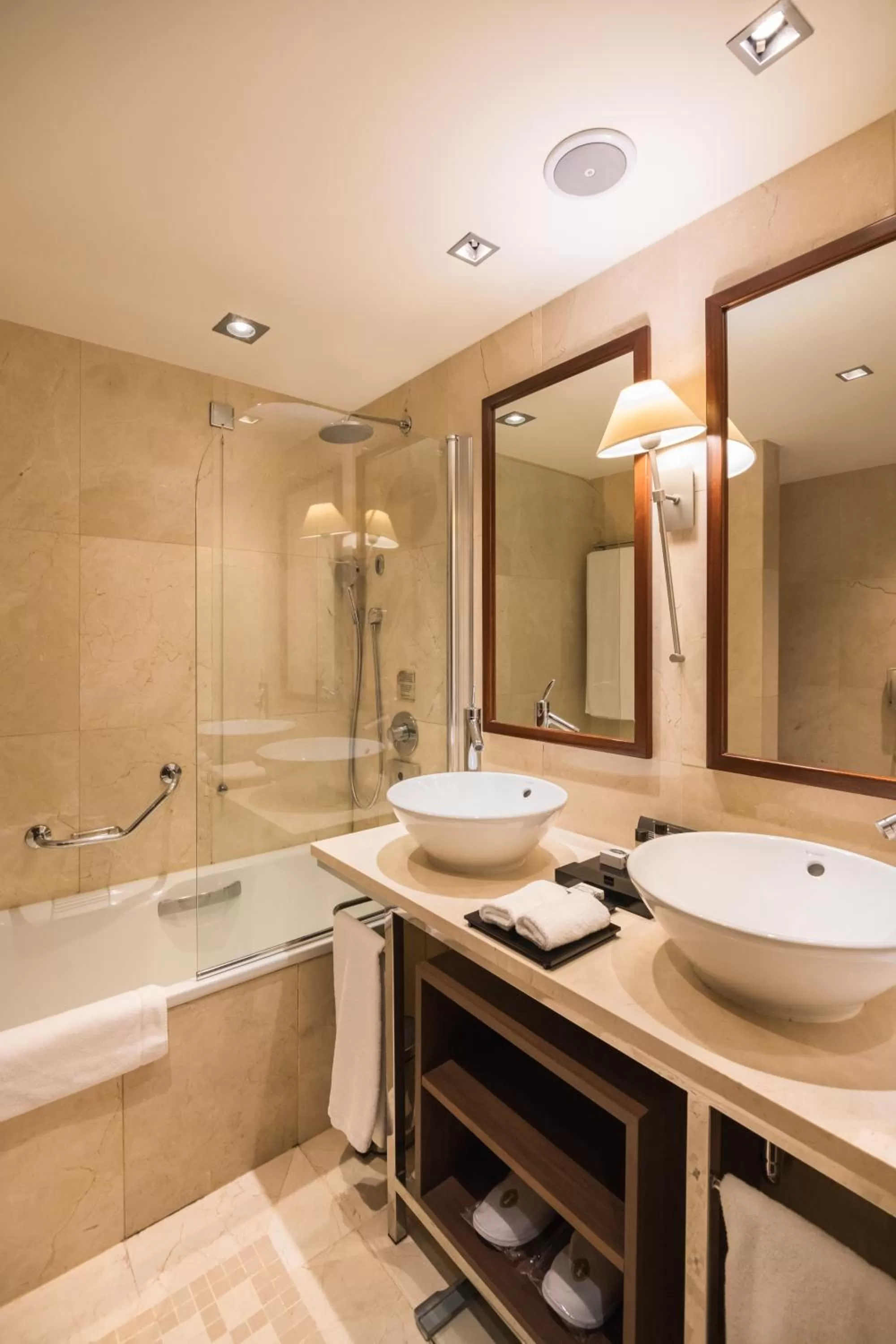 Classic Room in InterContinental Lisbon by IHG