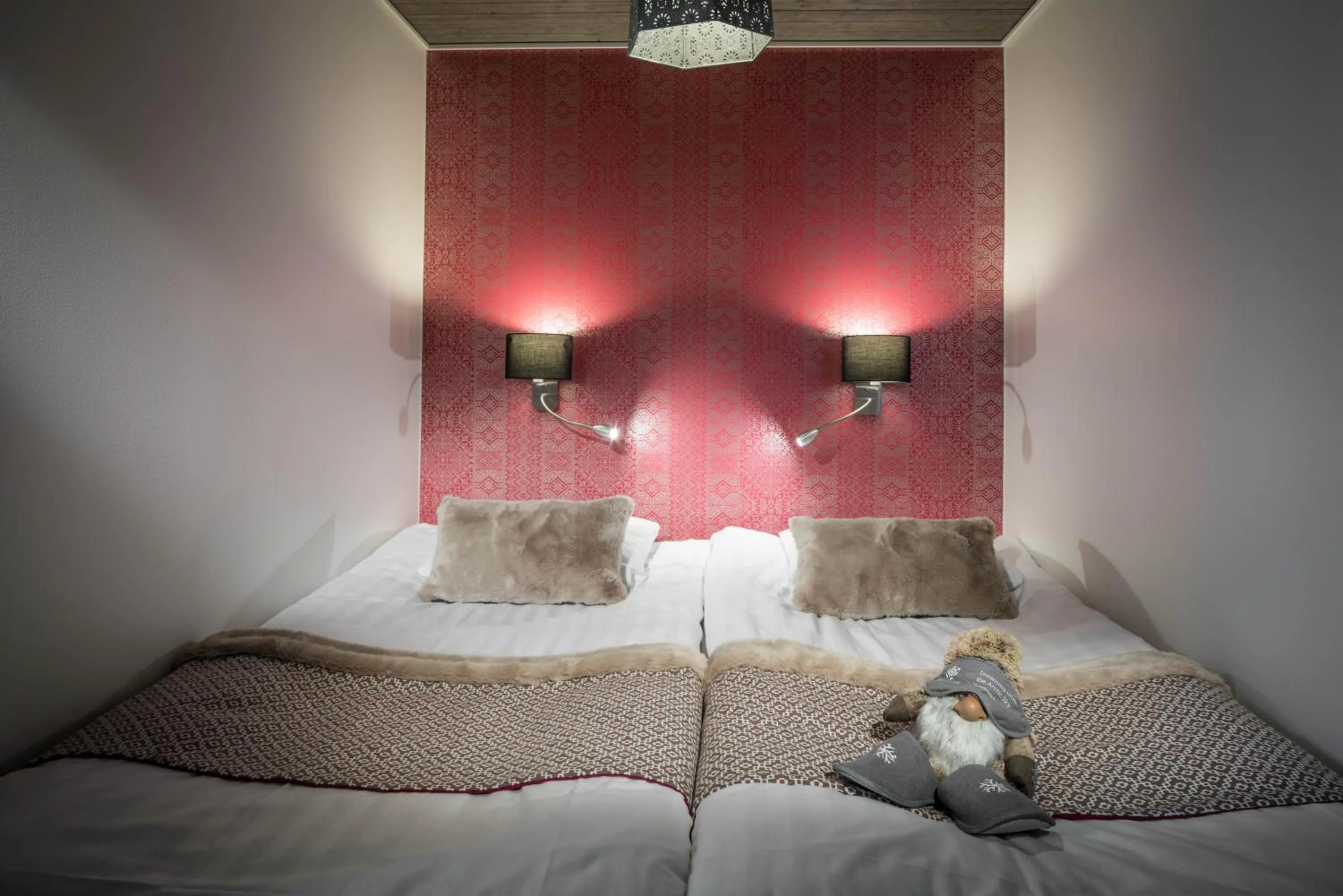 Premium Igloo with Alcove in Santa's Igloos Arctic Circle