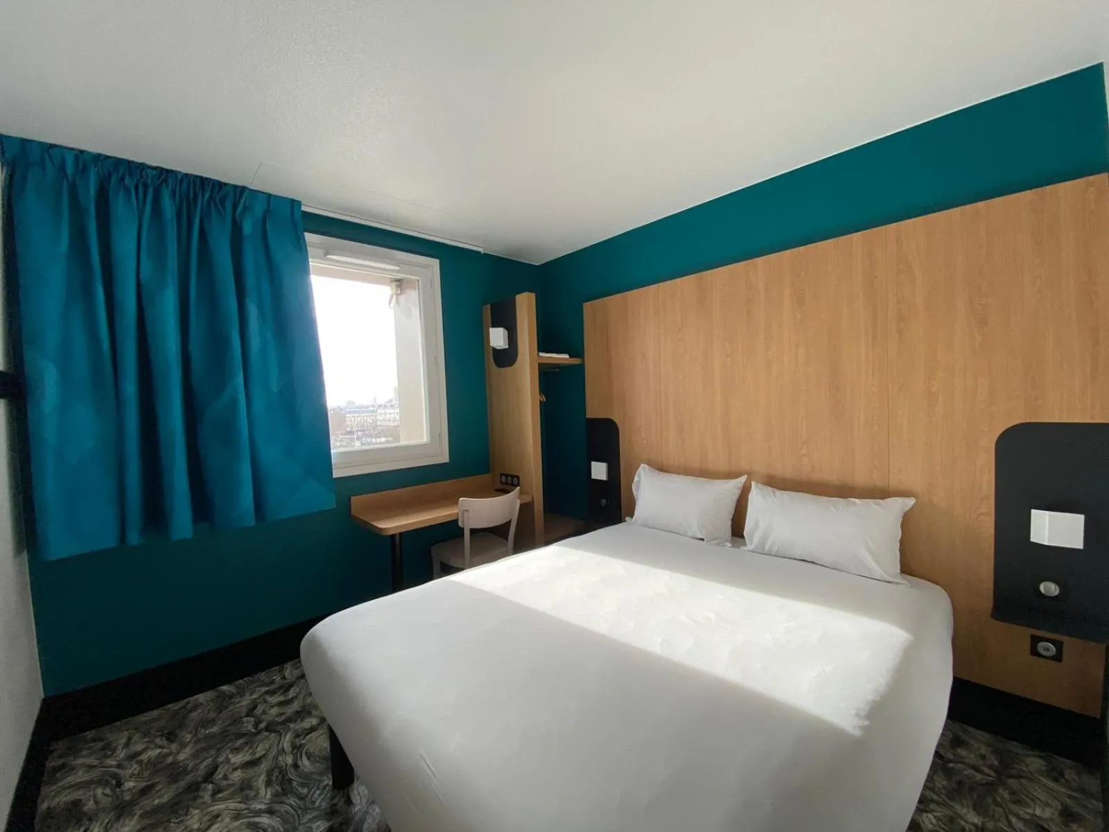 B&B HOTEL Paris Porte de la Villette