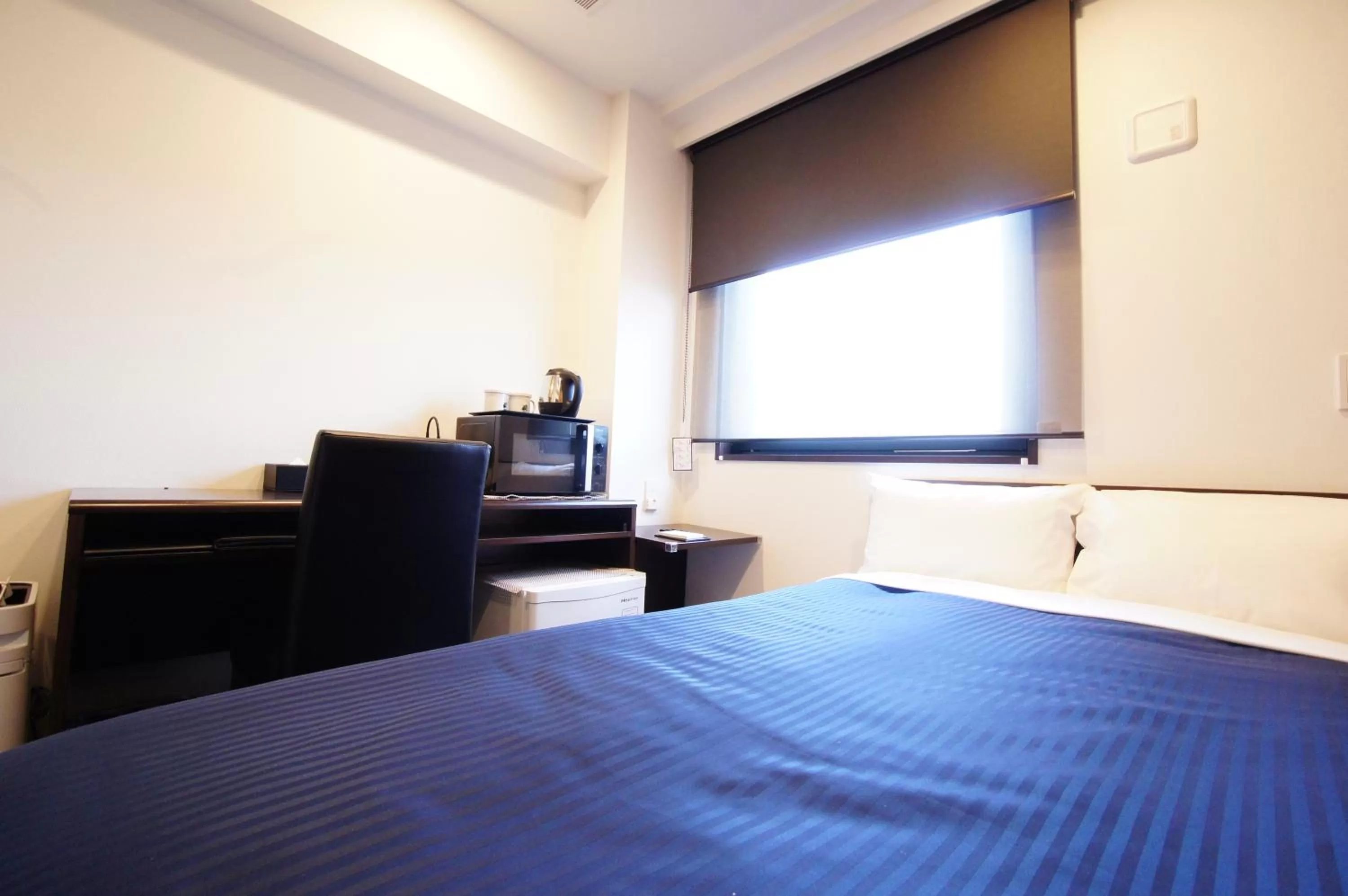 Double Room with Small Double Bed - Smoking in HOTEL LiVEMAX Kanazawa Ekimae