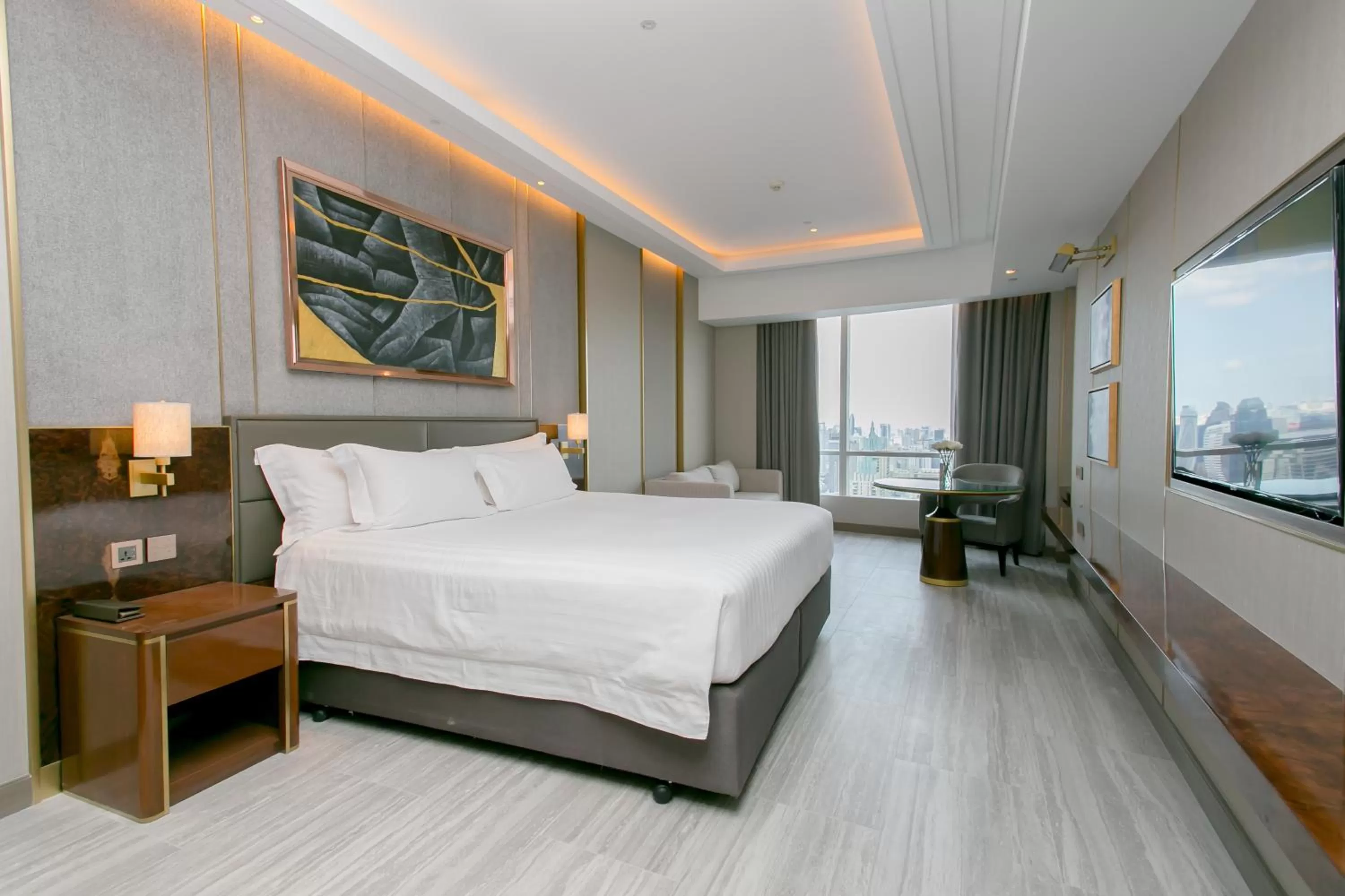 Junior Suite with City View in Centara Grand At CentralWorld