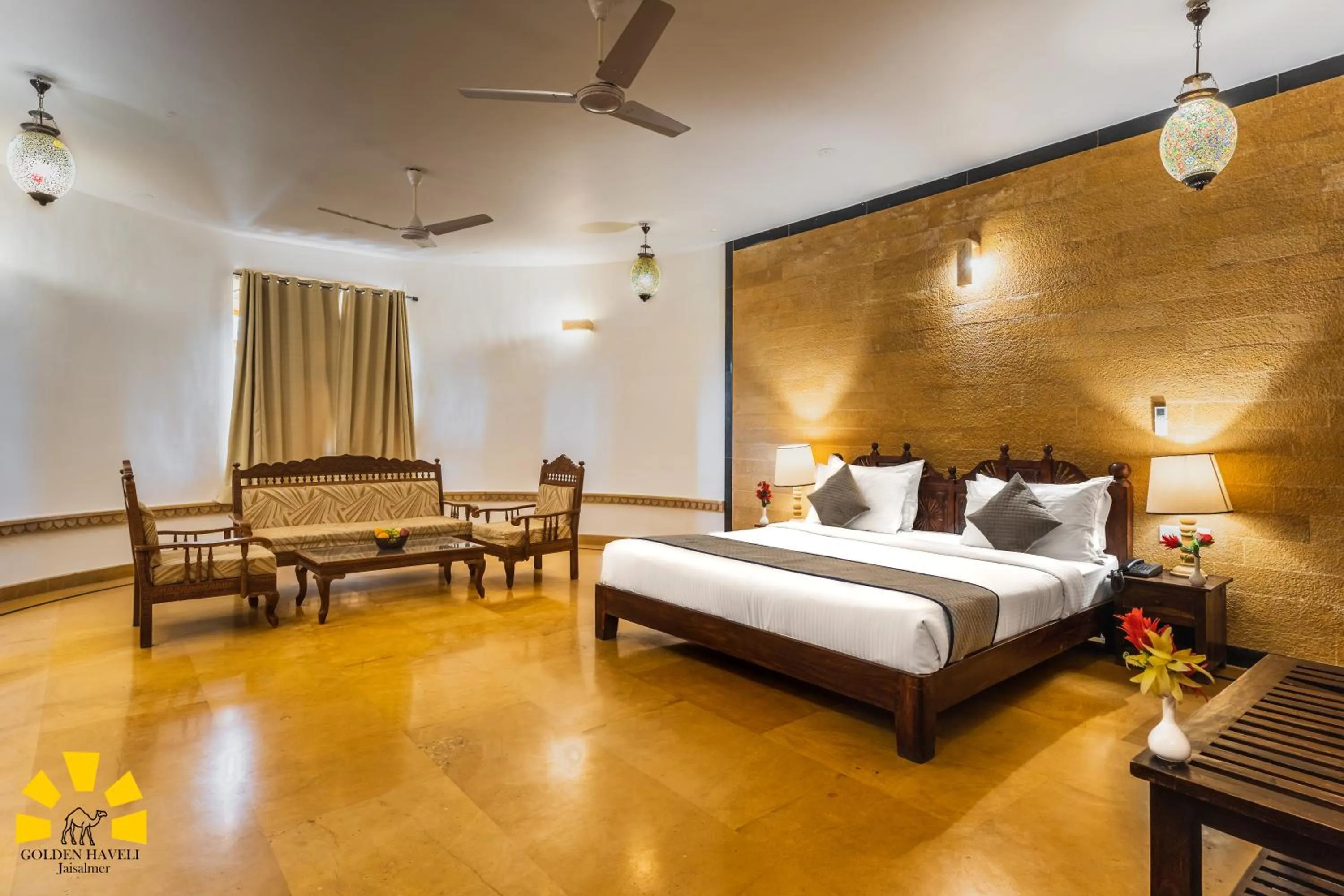 Suite in Hotel Golden Haveli