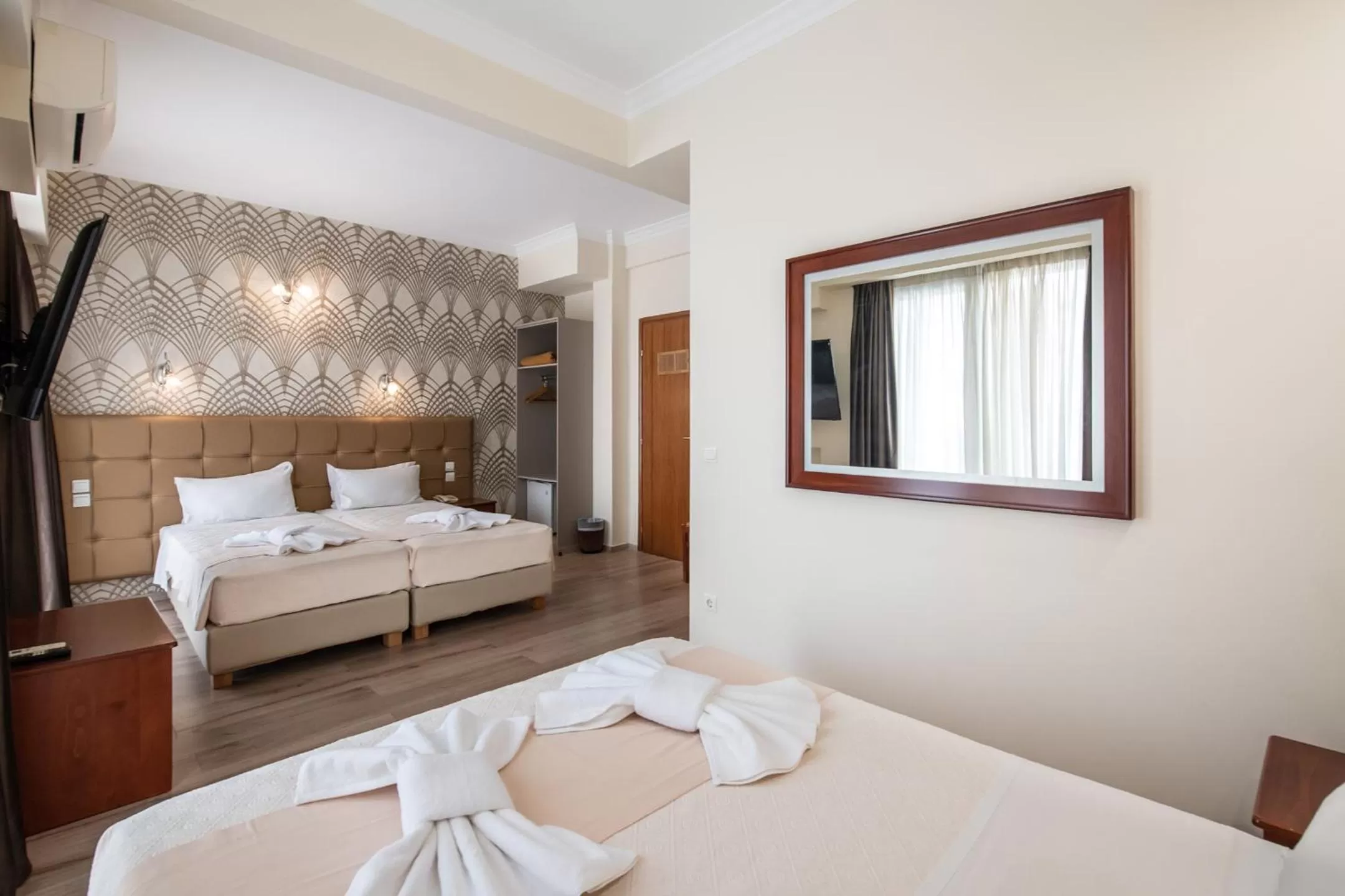 Family Room in Athens Golden City Hotel