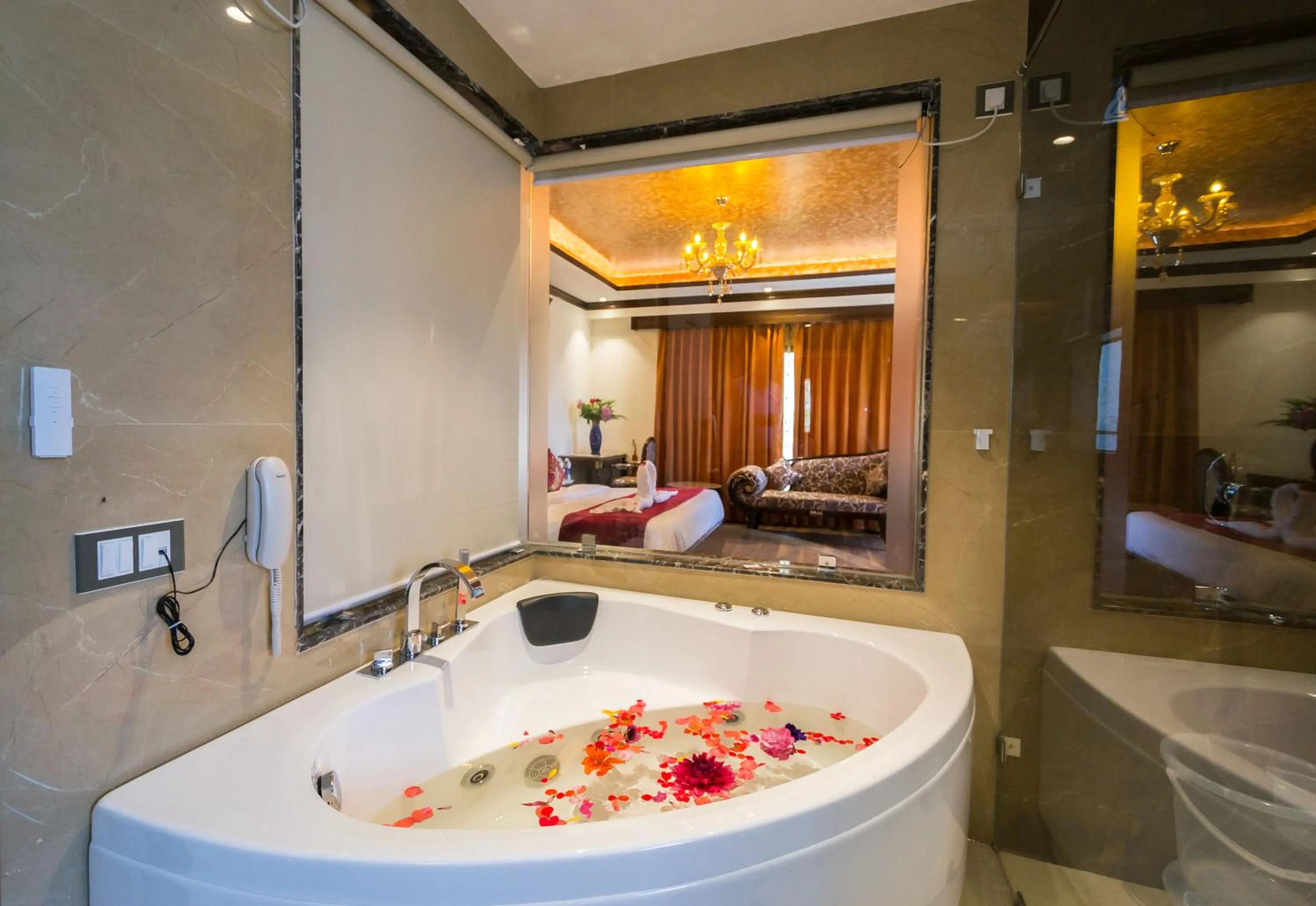 King Suite with Balcony in The Highland Park - A Truly River side Resort