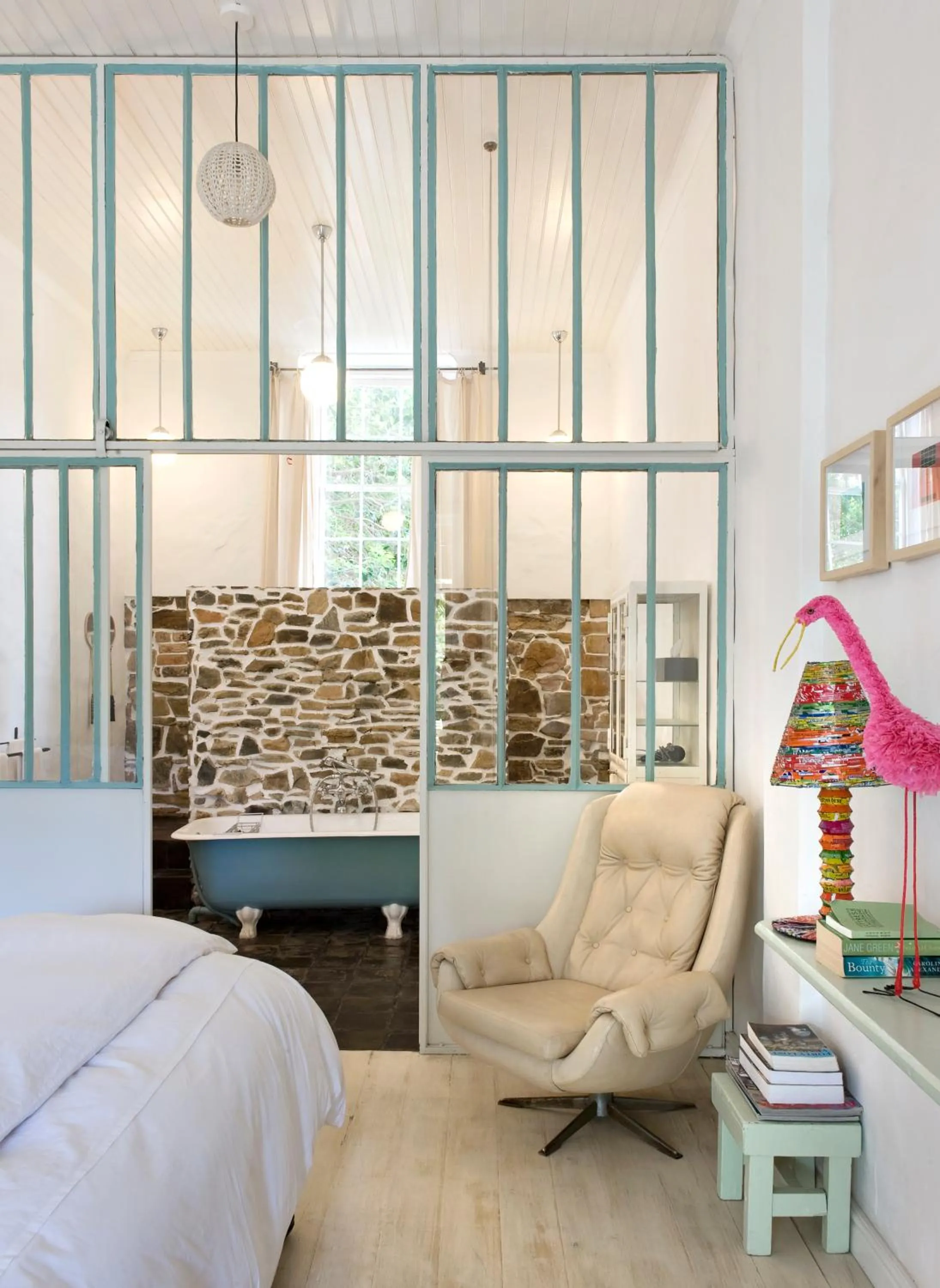 King Room with Garden View in La Grenadine