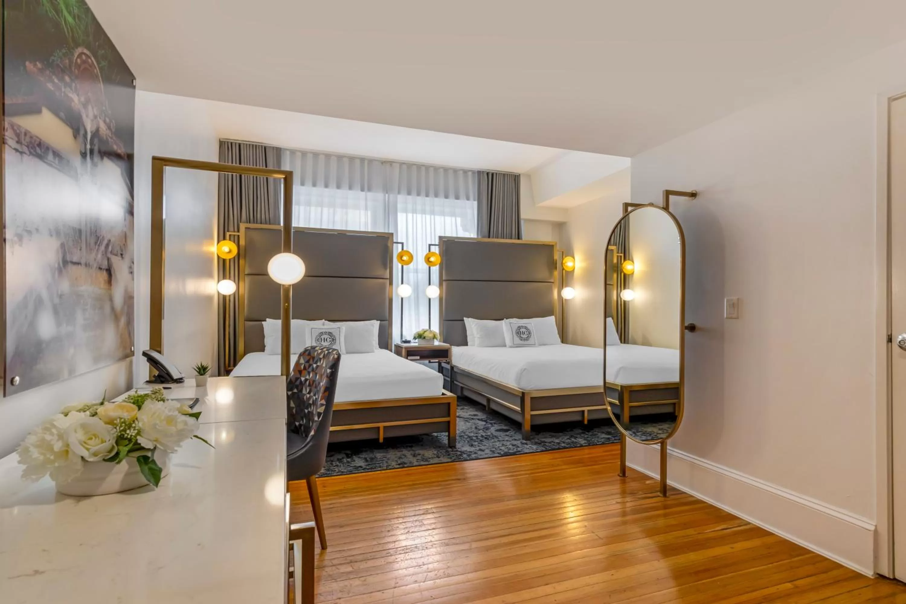 Queen Room with Two Queen Beds - Disability Access in Hotel Gibbs Downtown Riverwalk