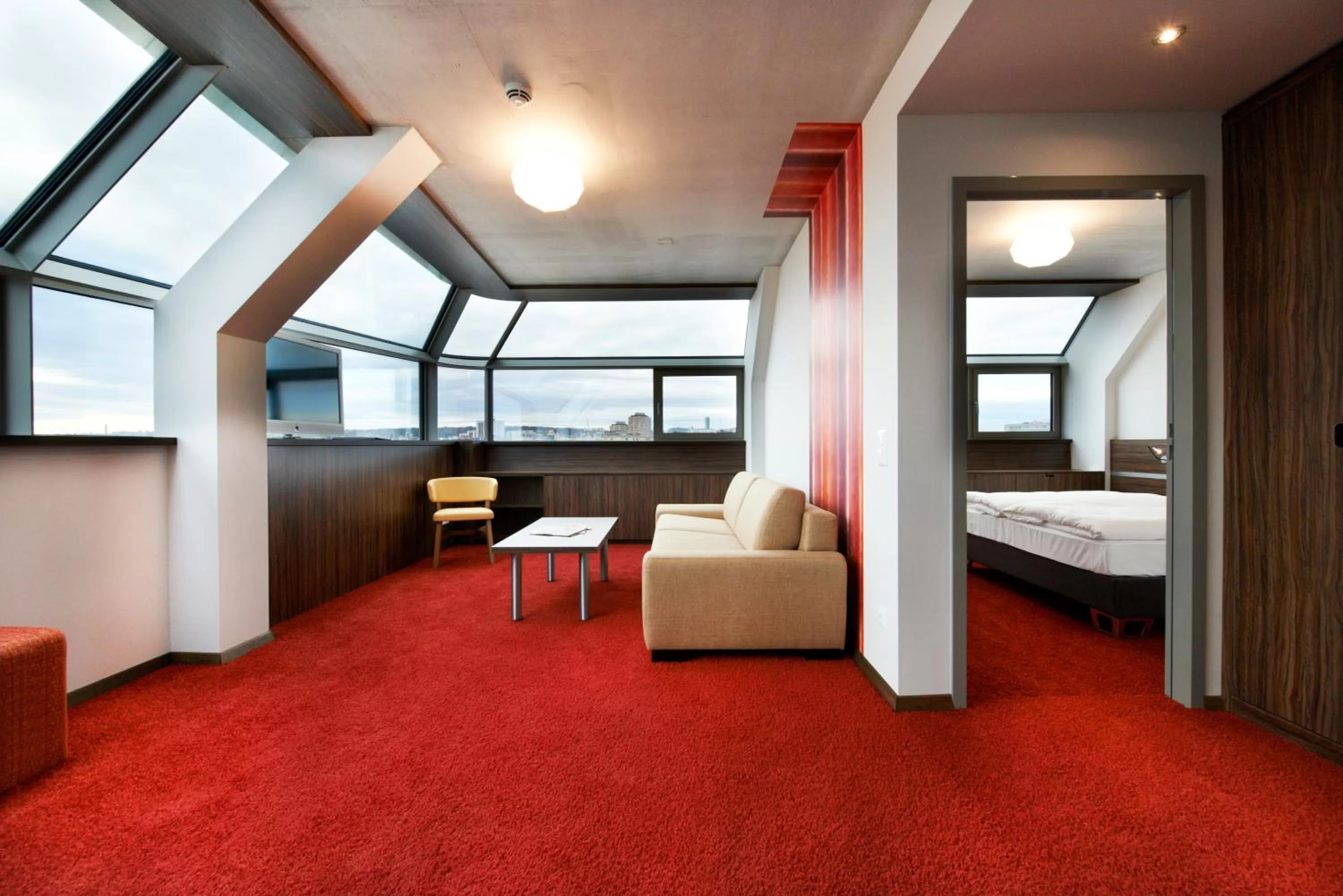 Suite in Simm's Hotel - cityhotel next to Metro U3