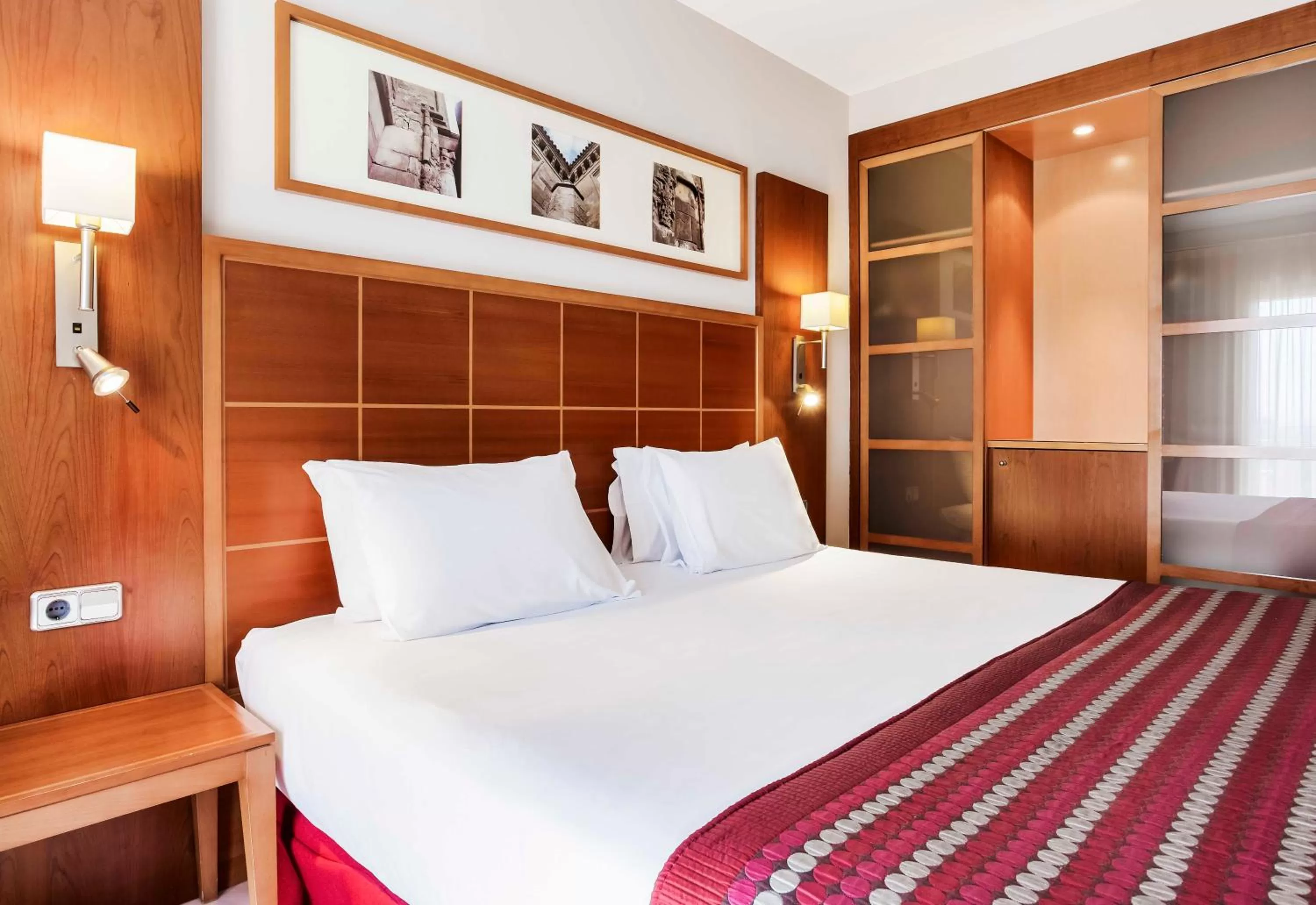 Double Room with Pool View in Exe Las Adelfas