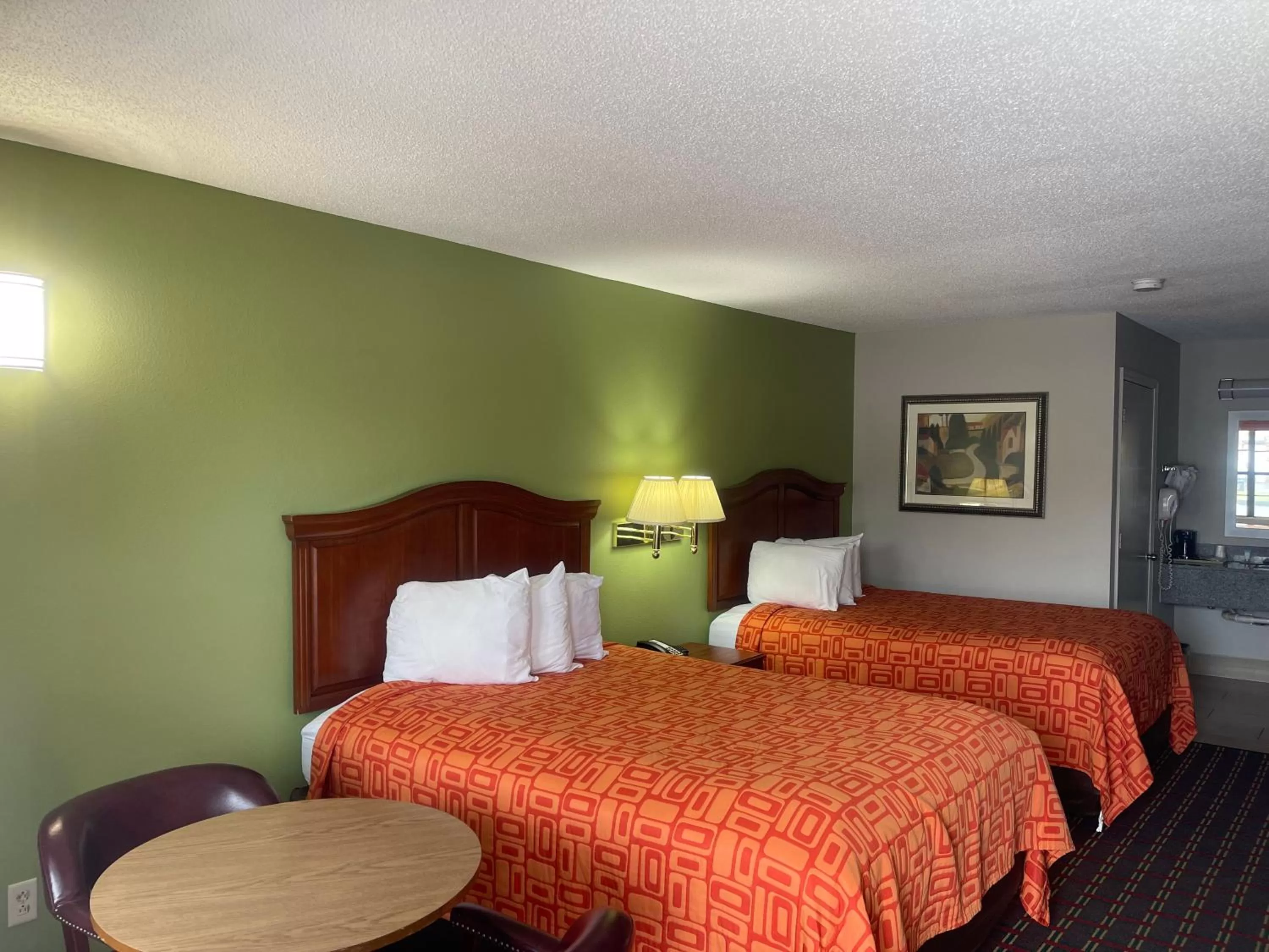 Double Room Two Double Bed Non-Smoking in Loyalty Inn Hawkinsville