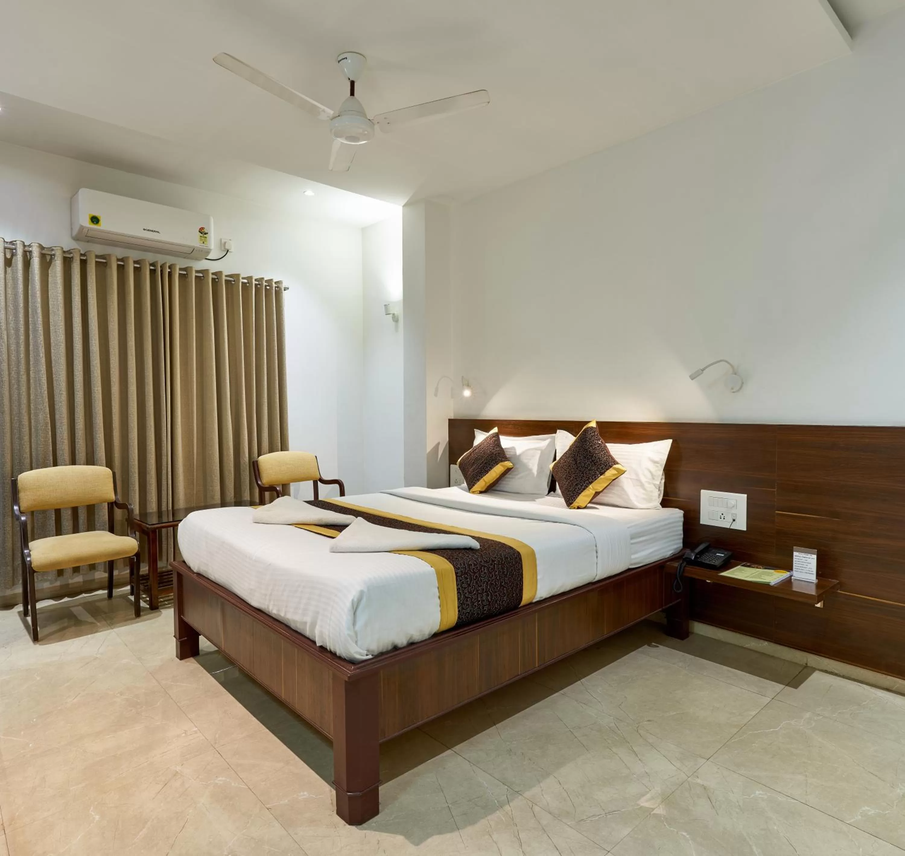 Superior Double Room - single occupancy in Hotel Fortune Inn