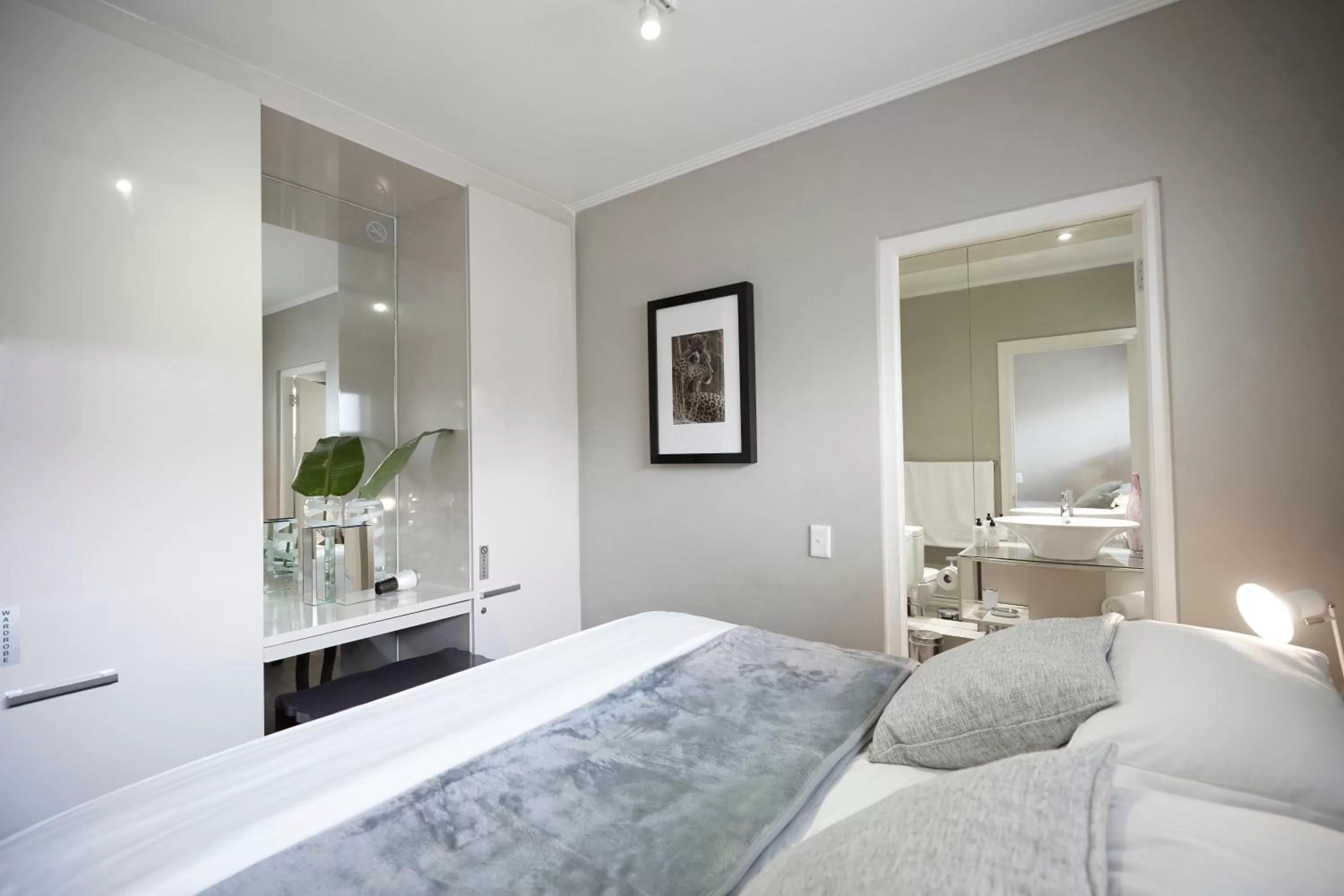 Deluxe Suite in The Hyde All Suite Hotel