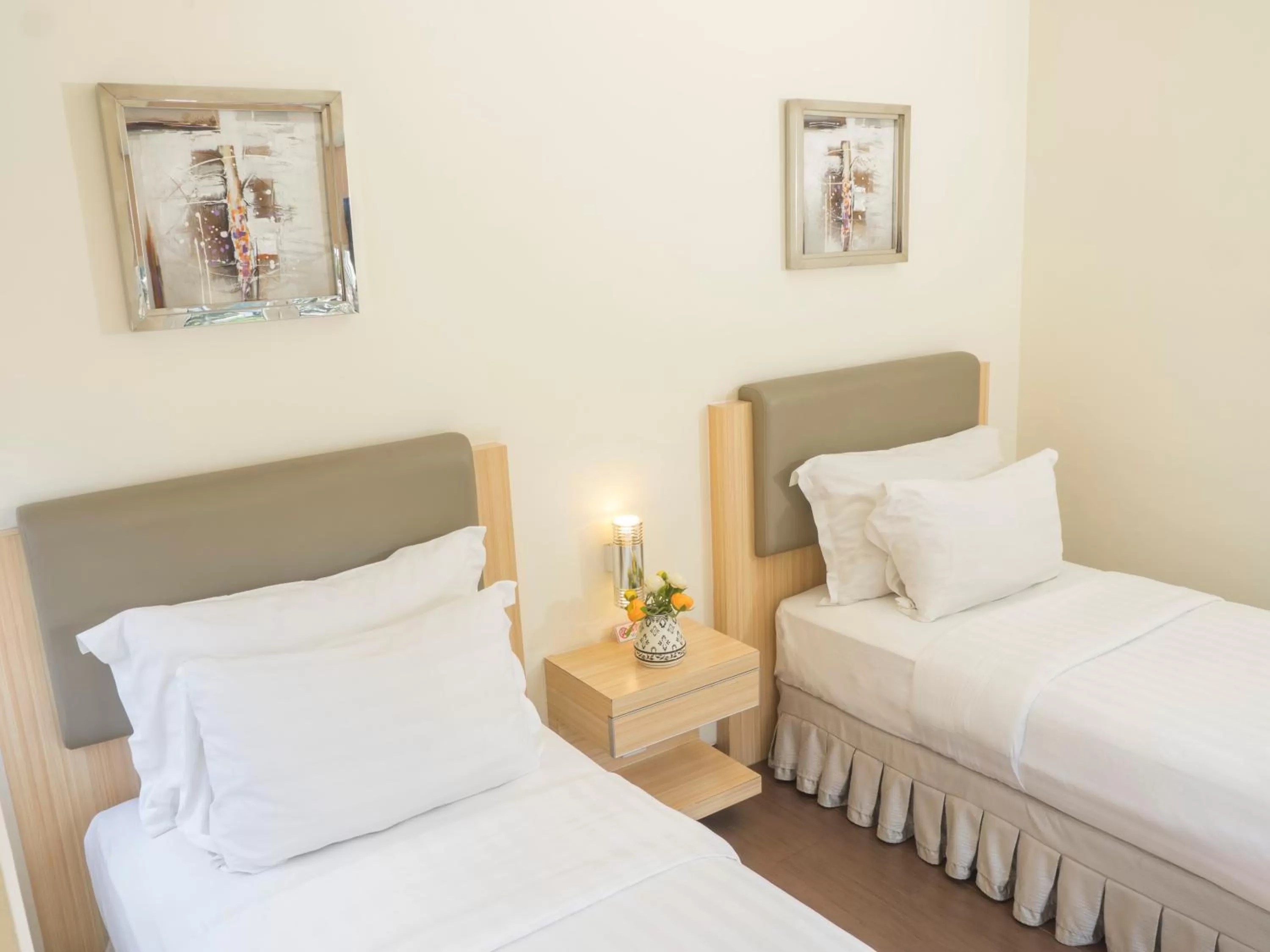 Superior Twin Room in d'primahotel WTC Mangga Dua