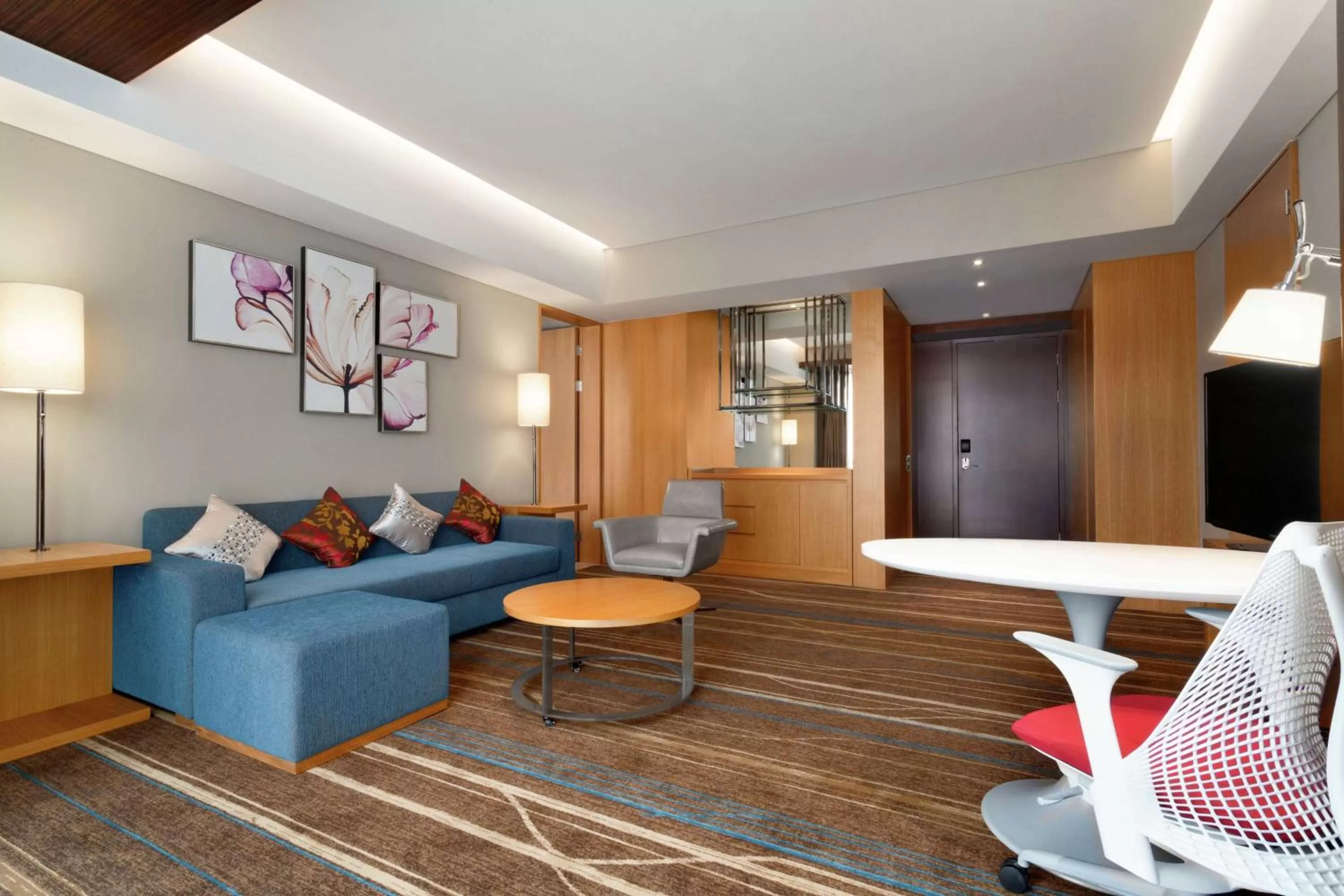 One-Bedroom Suite in Hilton Garden Inn Shenzhen Bao'an