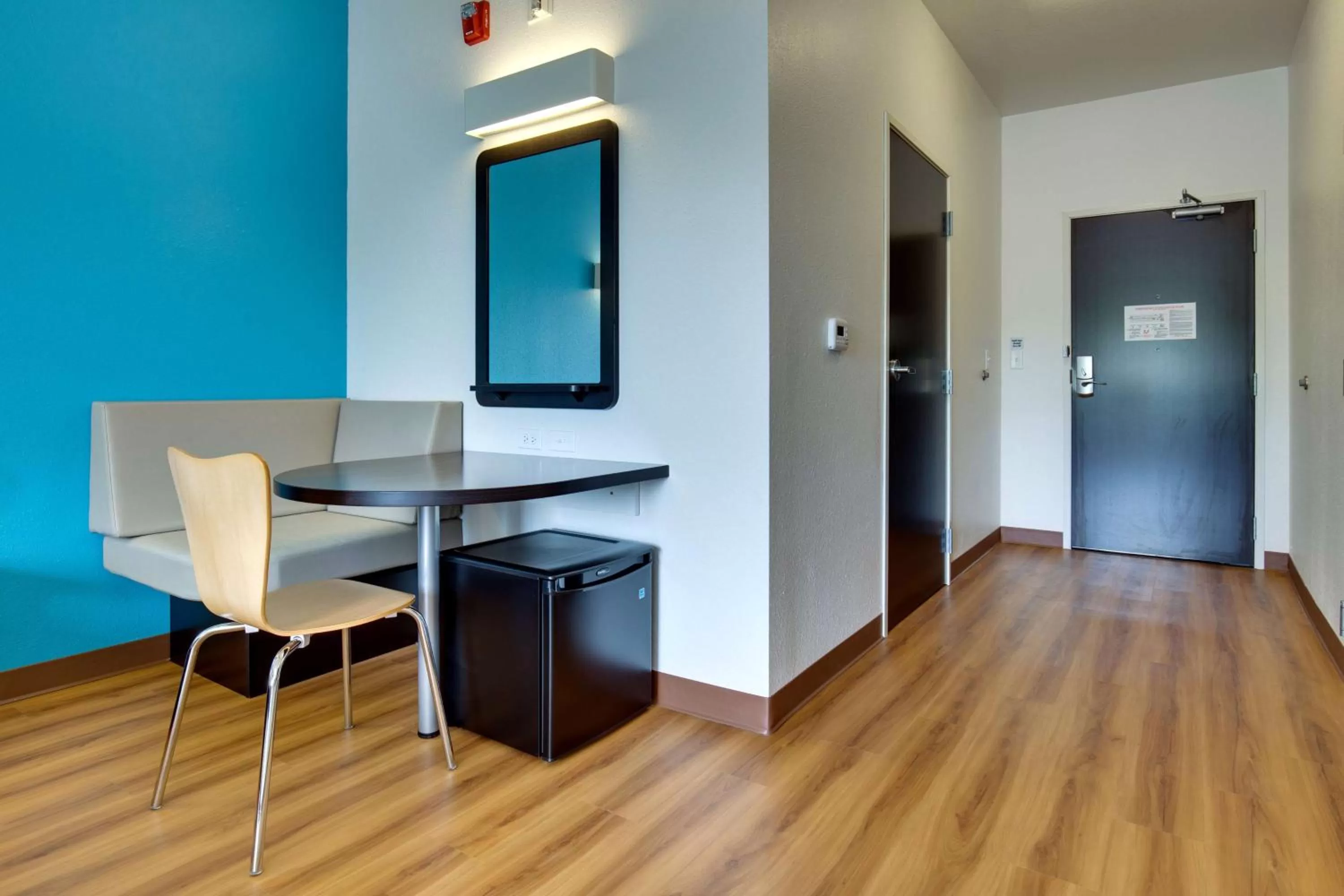 Deluxe Queen Room - Non-Smoking in Motel 6 Poplar Bluff, MO