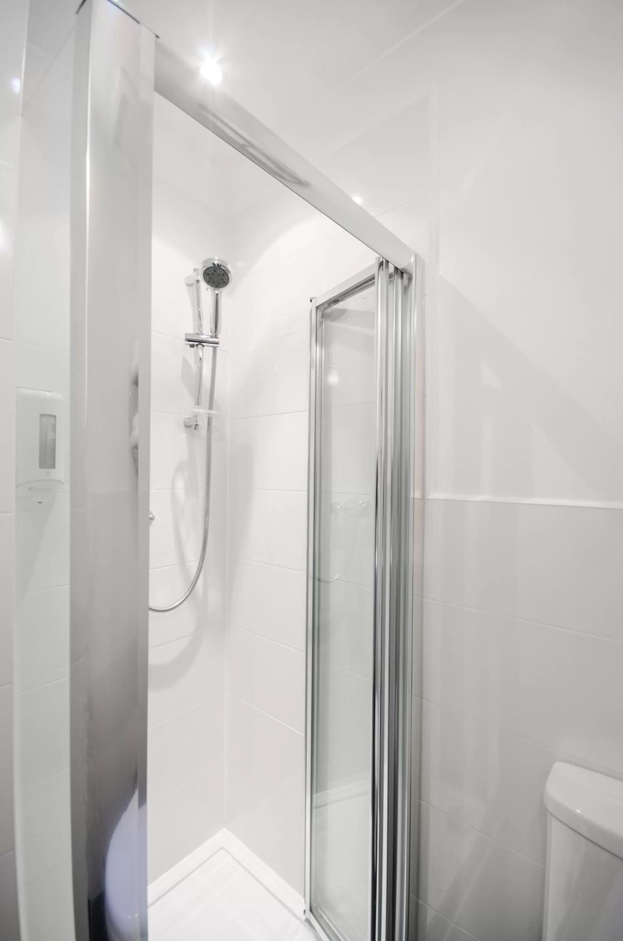 Budget Single Room in Argyll Hotel