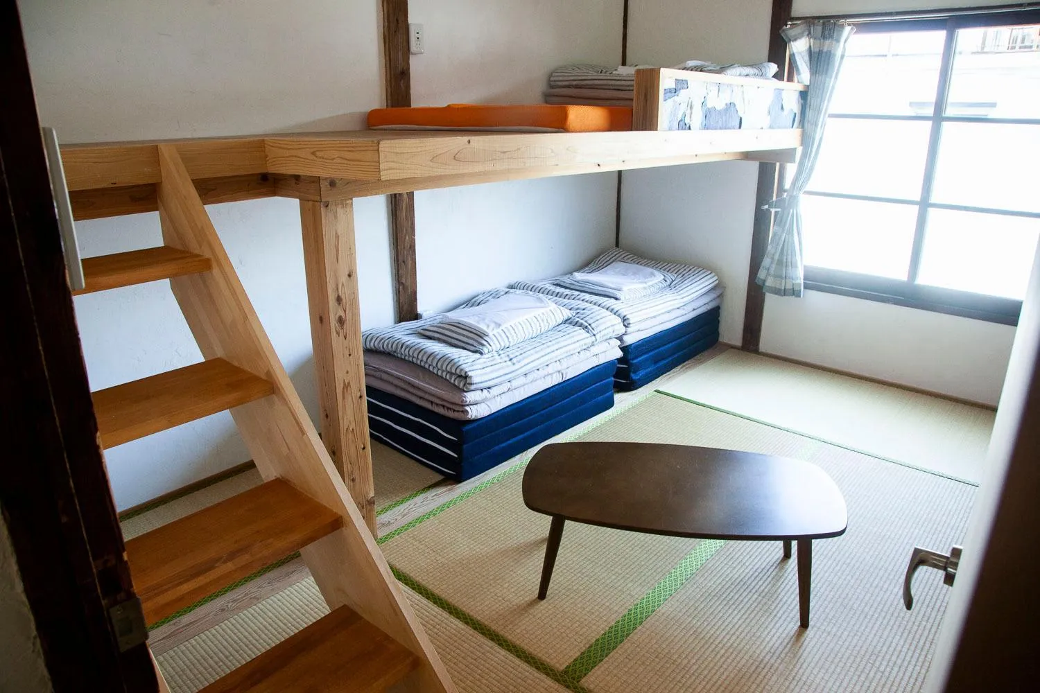 Japanese-Style Triple Room in Fukuoka Guesthouse HIVE