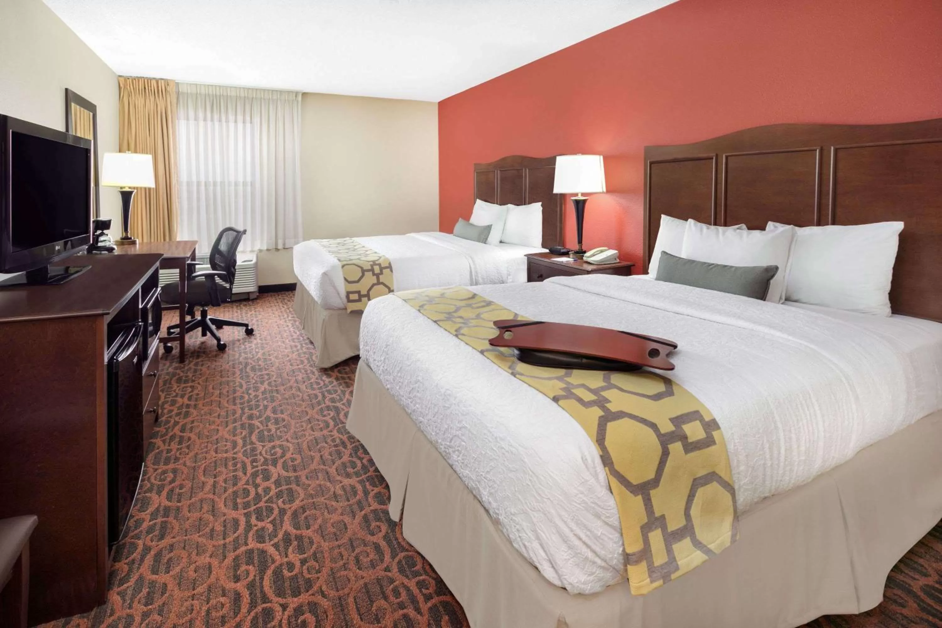 Queen Room with Two Queen Beds - Non-Smoking in Baymont by Wyndham Oklahoma City/Quail Springs