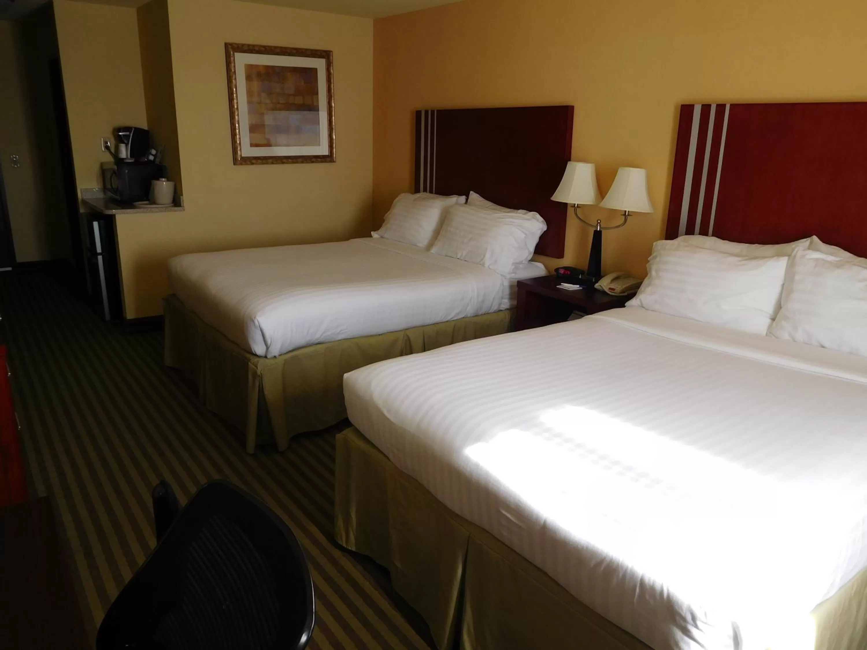 Standard Queen Room with Two Queen Beds in Holiday Inn Express Ponca City by IHG