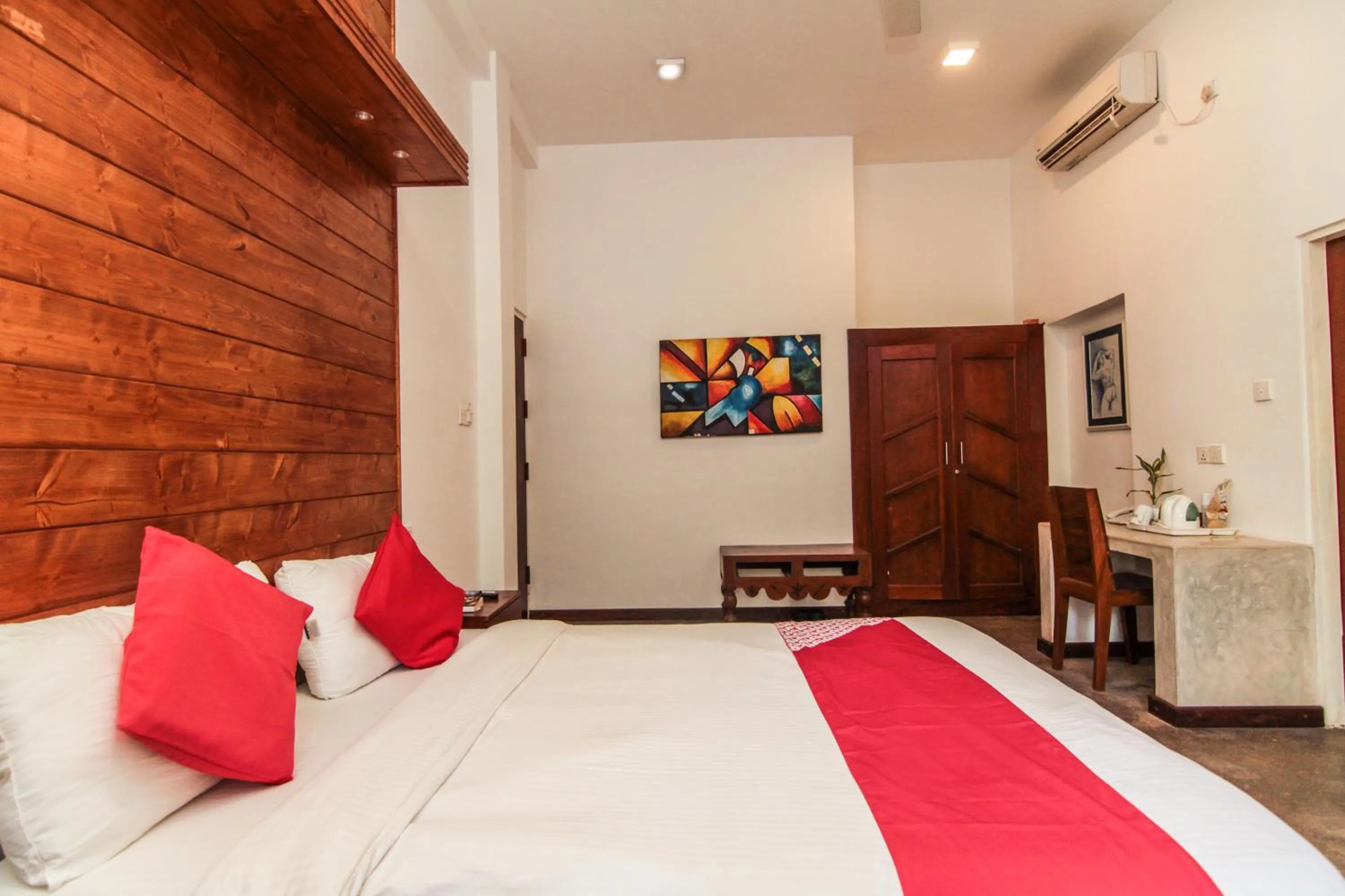 Bedroom, Bed in Gomez Place