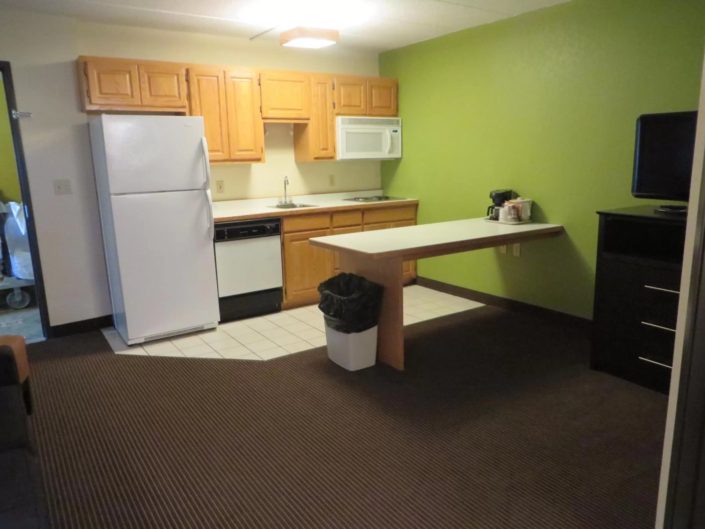 Premier One-Bedroom King Suite - Non-Smoking in AmericInn by Wyndham Crookston U of M Crookston
