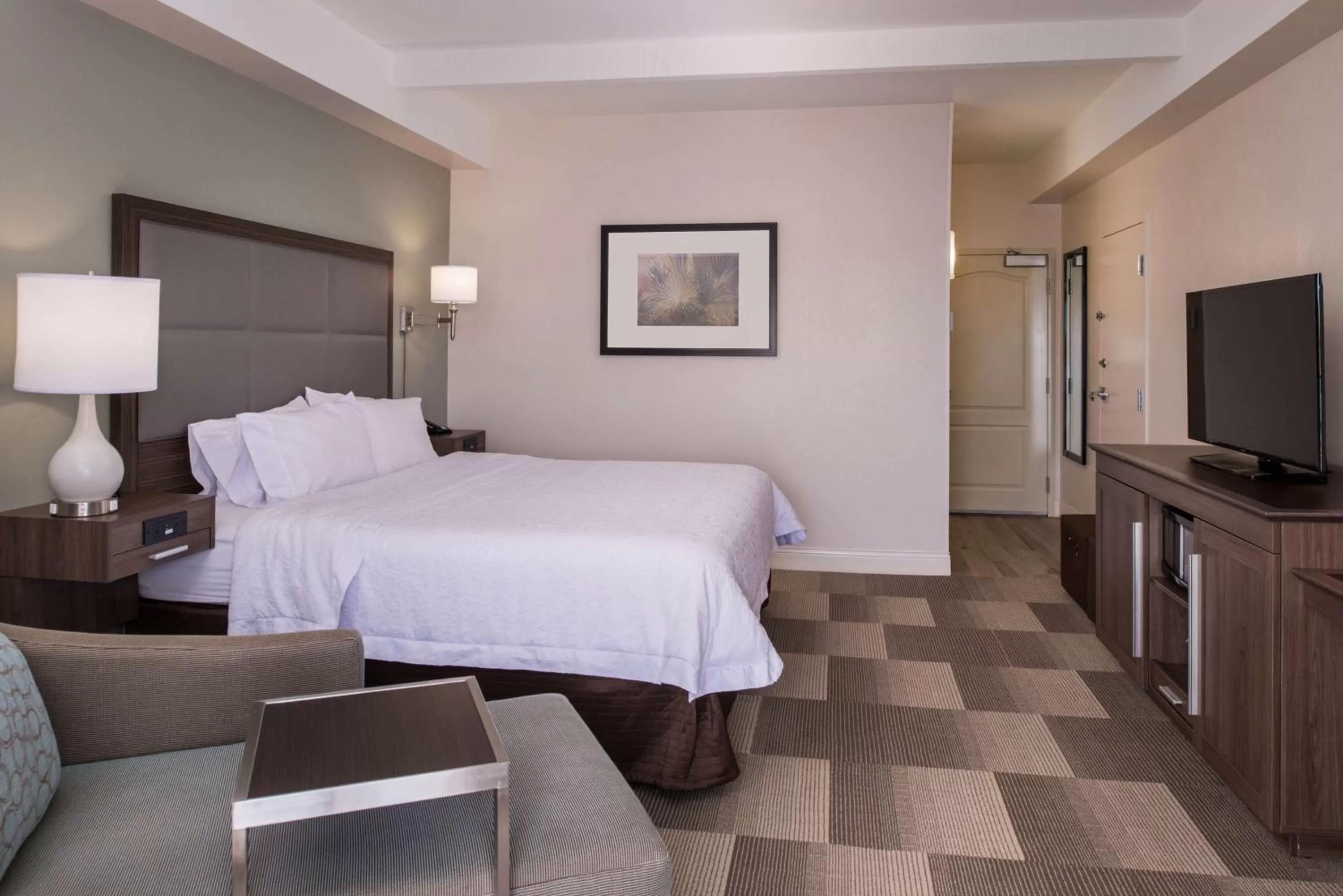 King Room in Hampton Inn Channel Islands Harbor