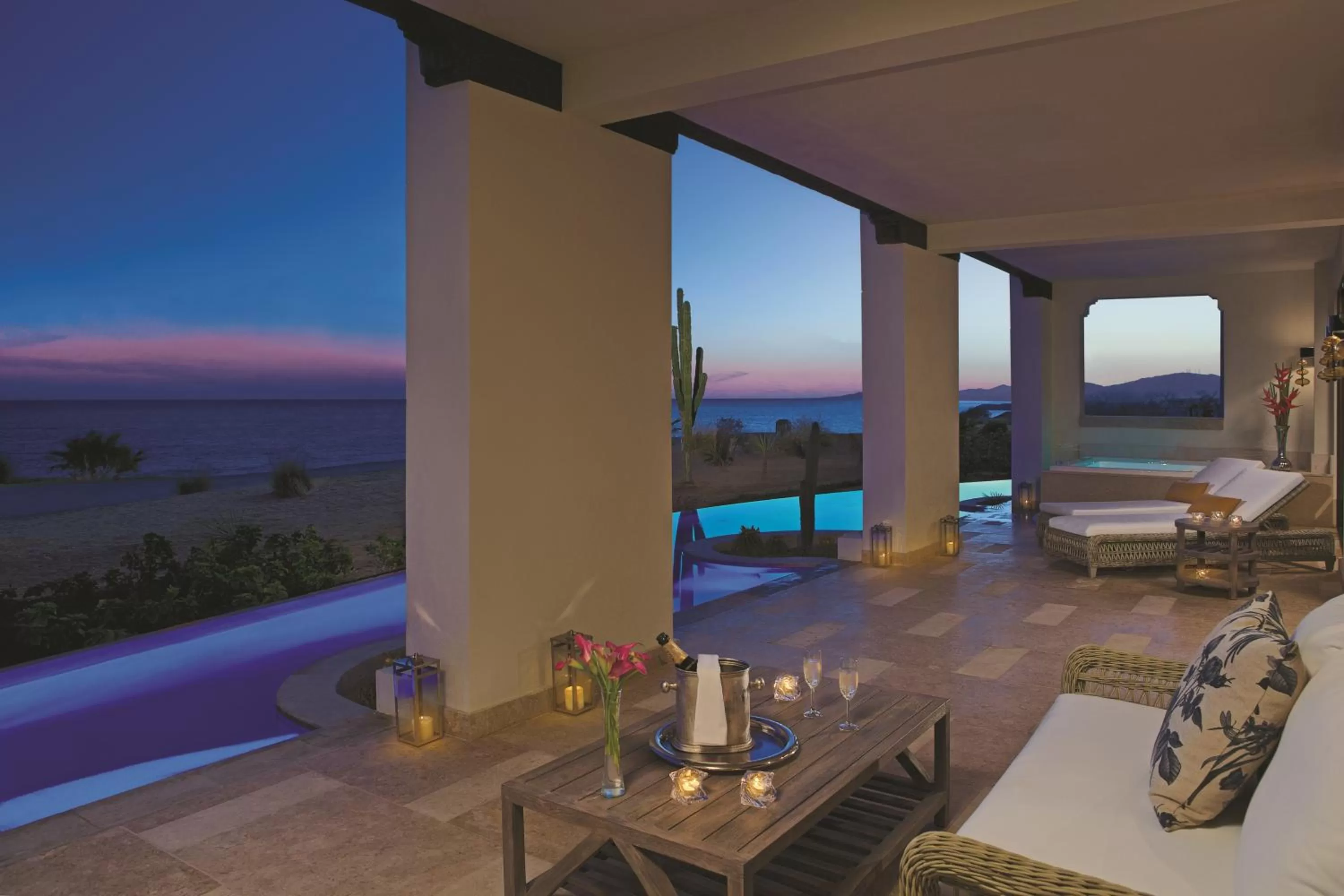 Swimout Presidential Suite - Ocean front in Secrets Puerto Los Cabos Golf & Spa18+