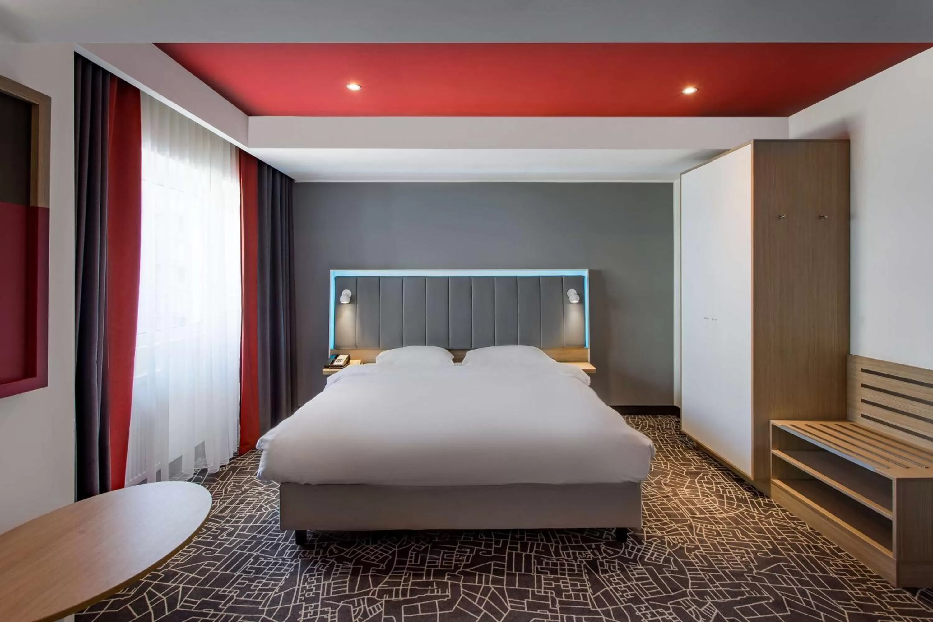 Superior Room in Park Inn by Radisson Bucharest Hotel & Residence