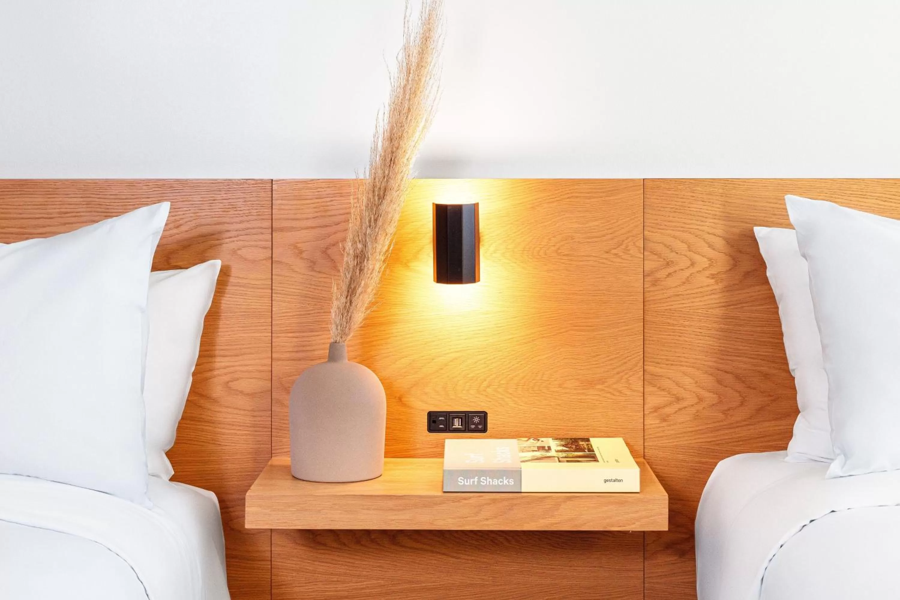 Spacious Double Queen Coastal View in Hotel June West LA, a Member of Design Hotels