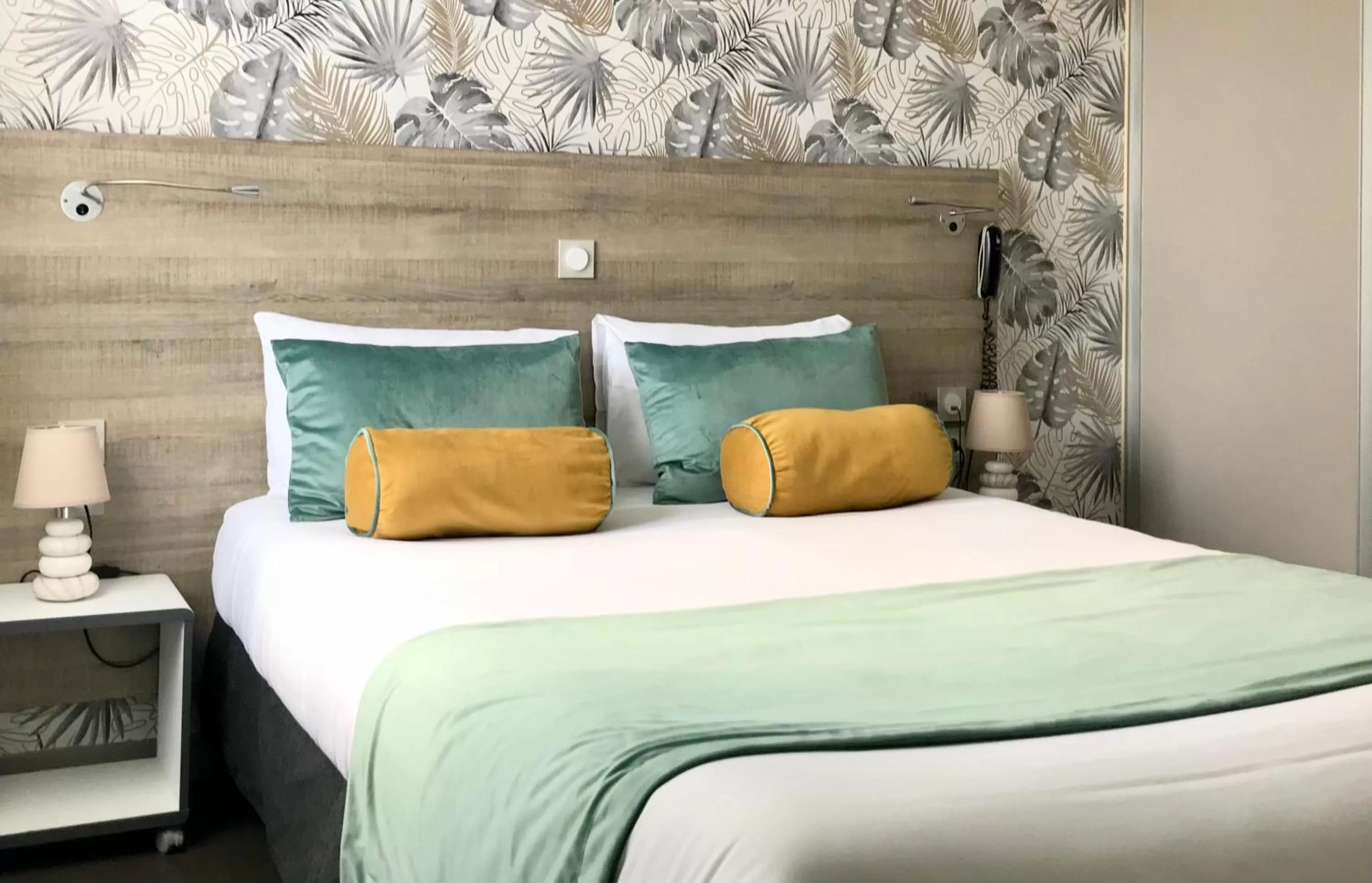 Superior Double Room in Boutique Hôtel d'Orbigny Chatelaillon - La Rochelle