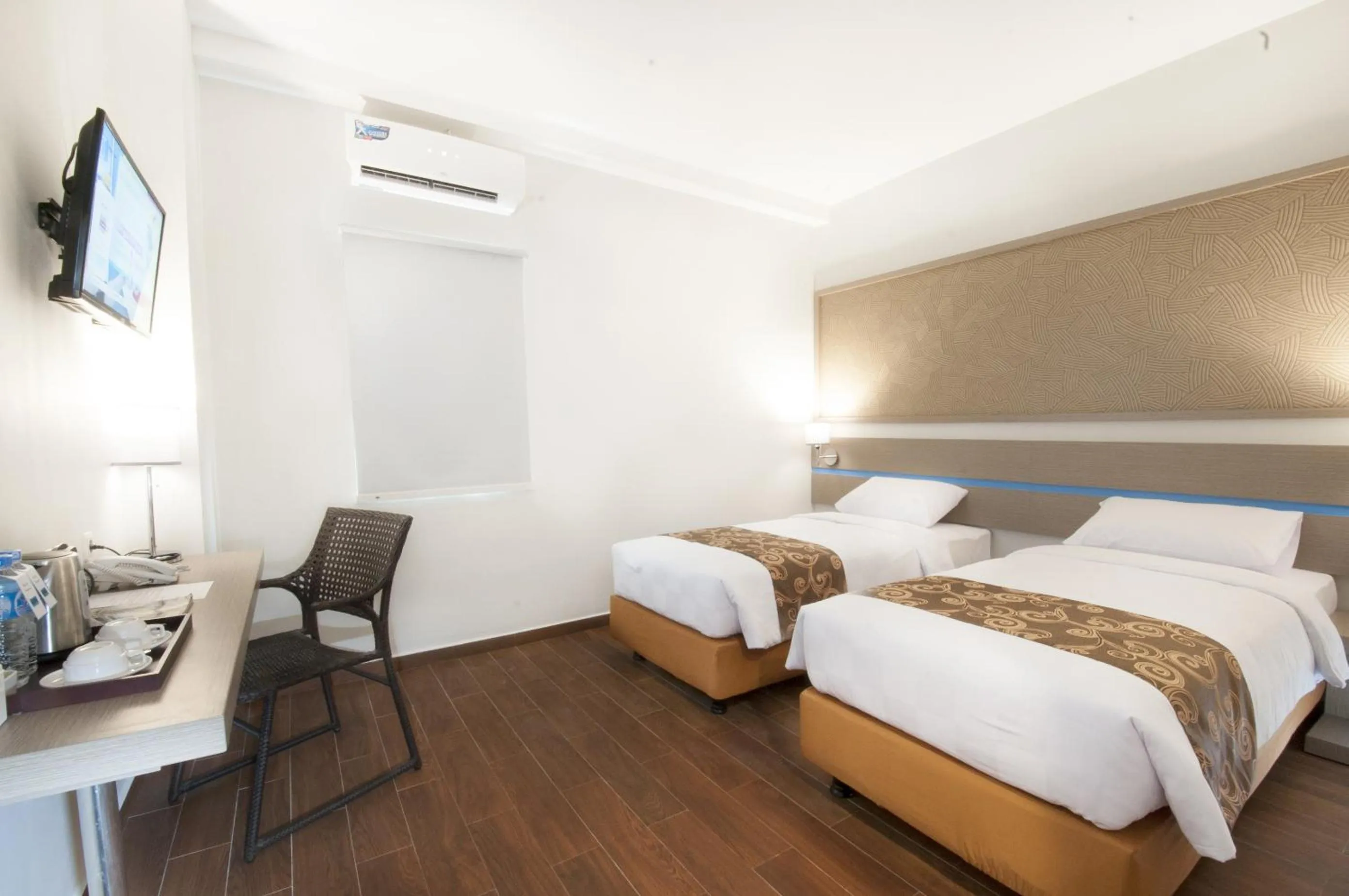 Superior Twin Room in Genio Hotel Manado