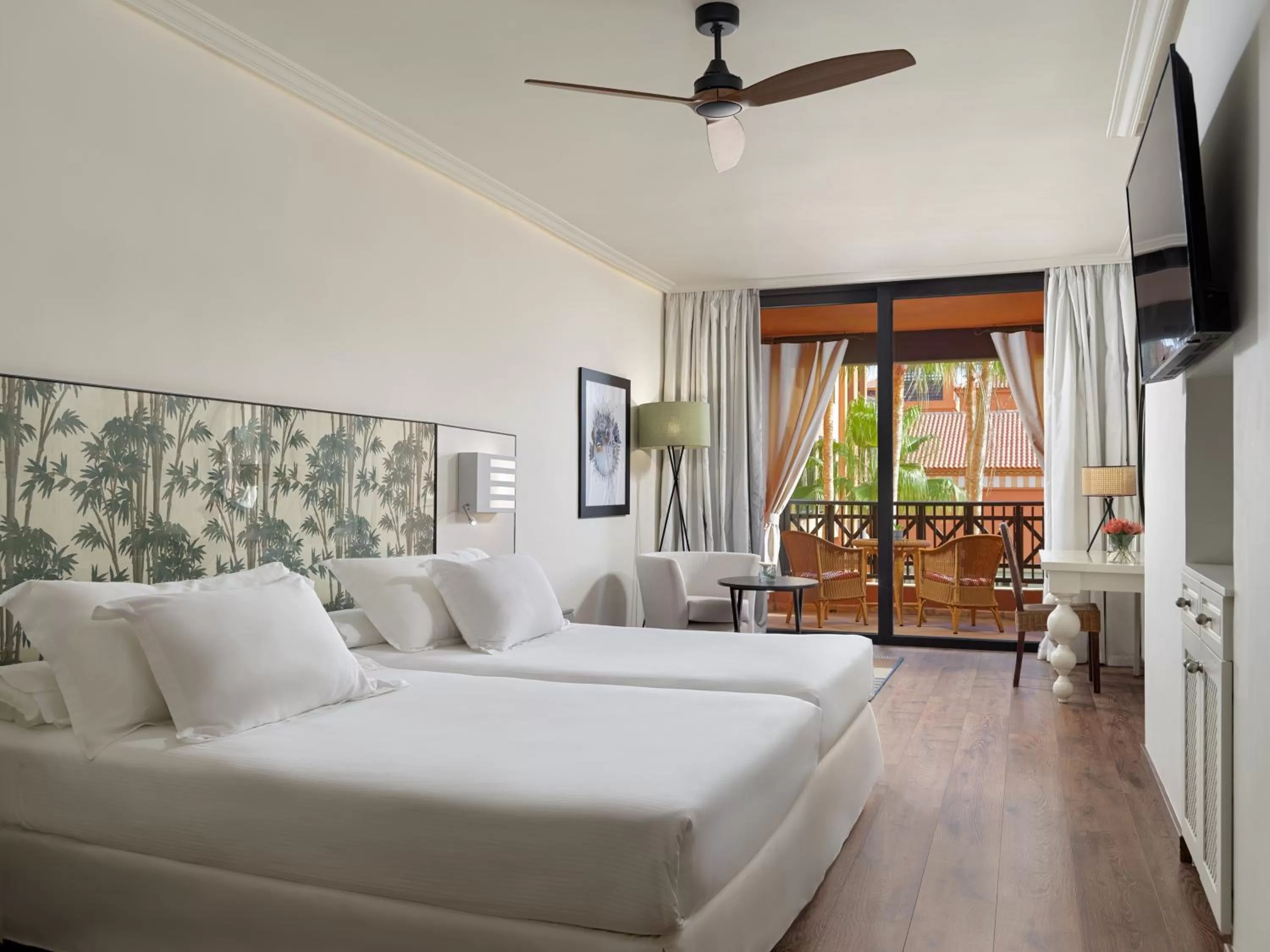 Double Room (3 Adults) in H10 Costa Adeje Palace