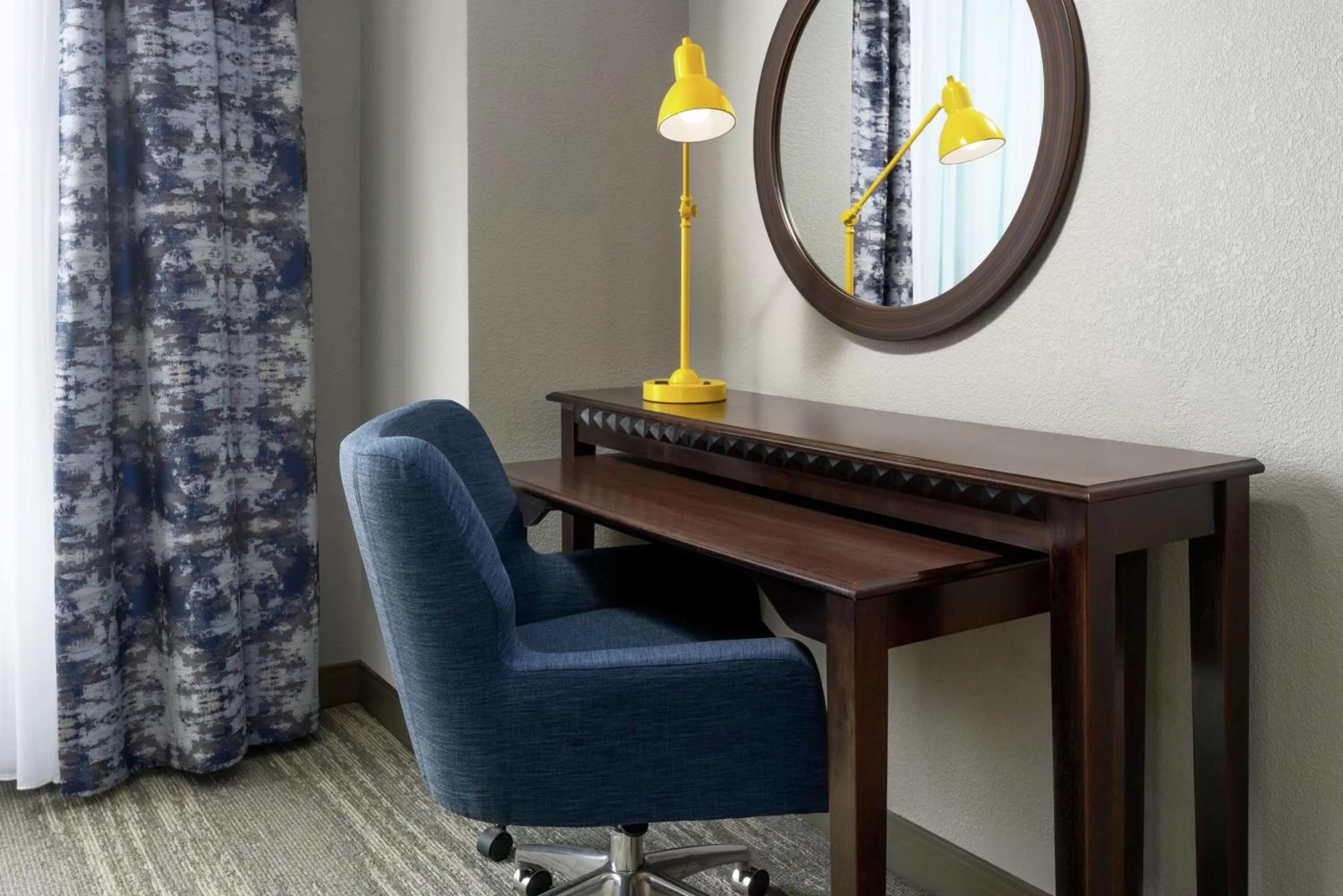 King Room with King Bed - Non-Smoking in Hampton Inn & Suites National Harbor/Alexandria Area