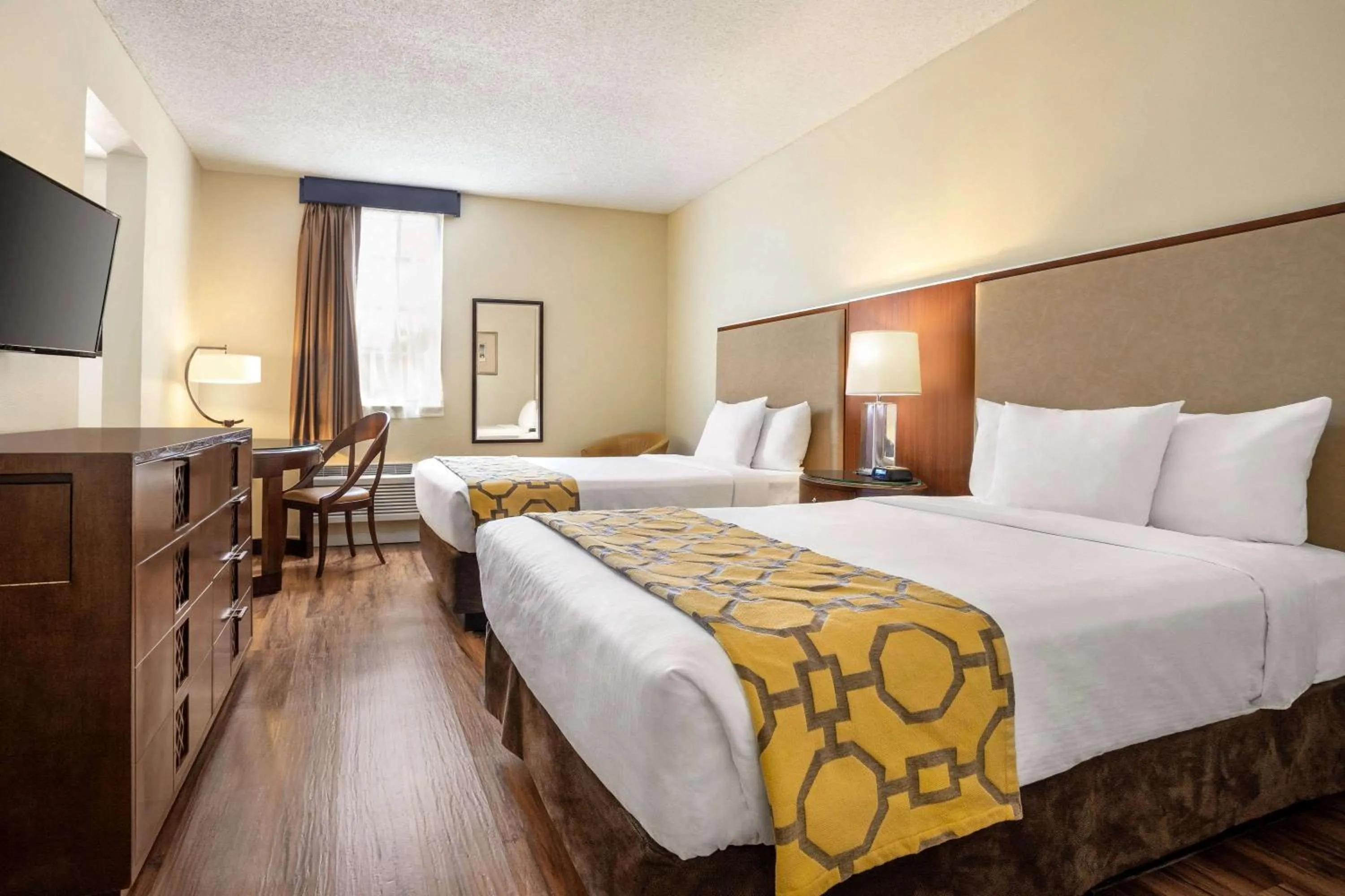 Deluxe Double Room - Disability Access/Non-Smoking in Baymont by Wyndham Florida City