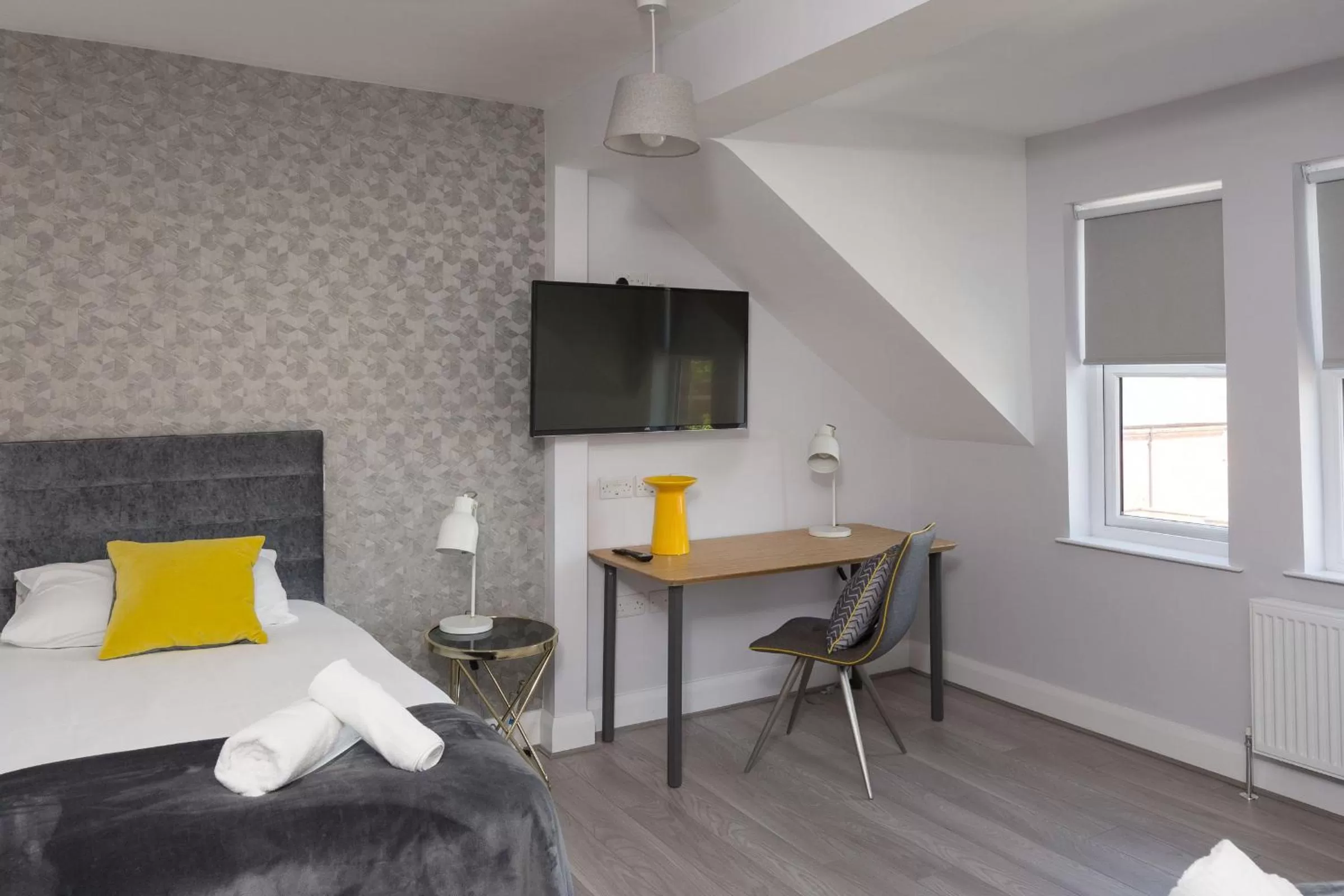 Family Suite in Titanic Guest 4 Star Boutique- Tourism NI certified- Free parking