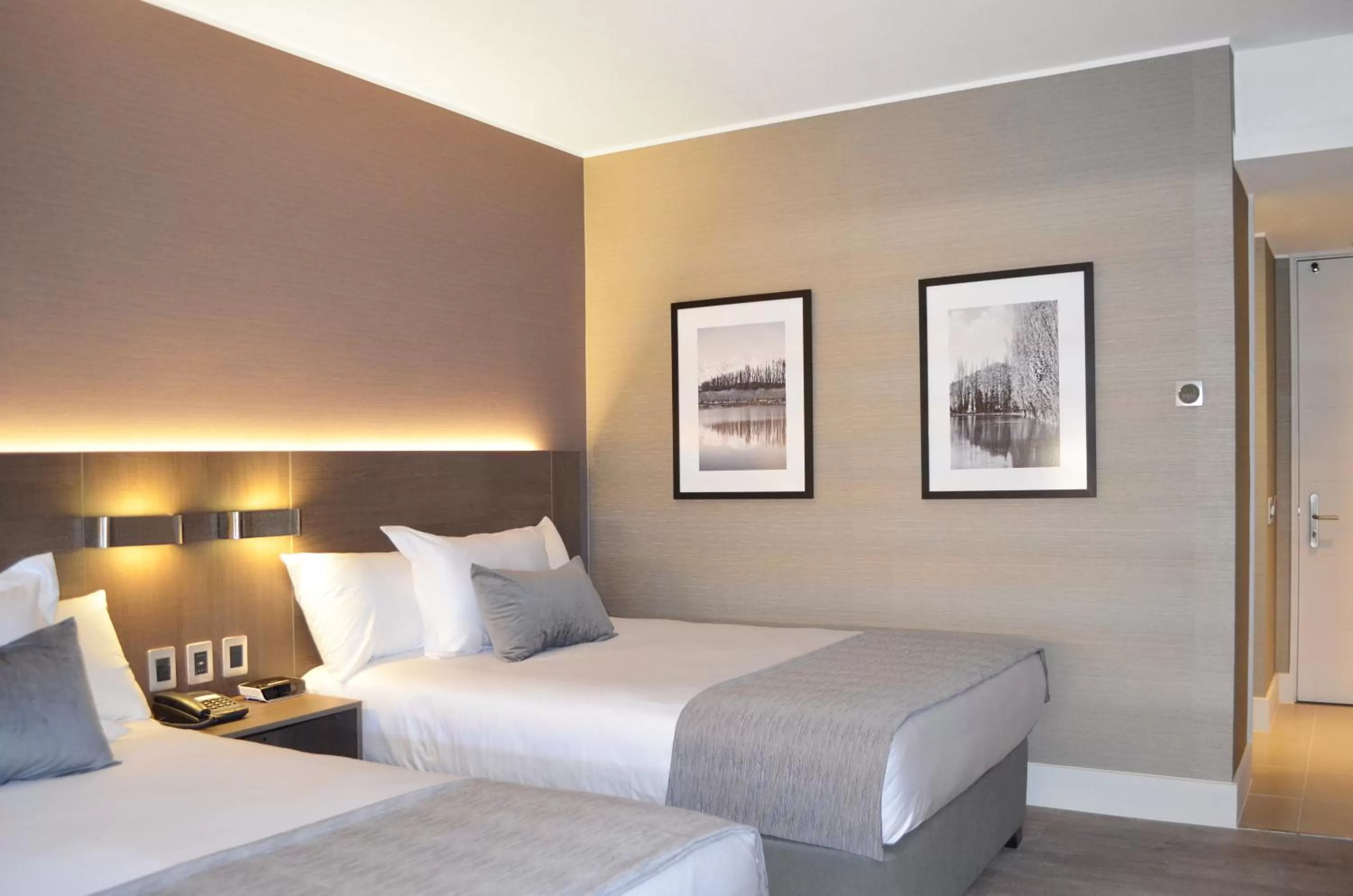 Twin Room in Radisson Hotel Curico