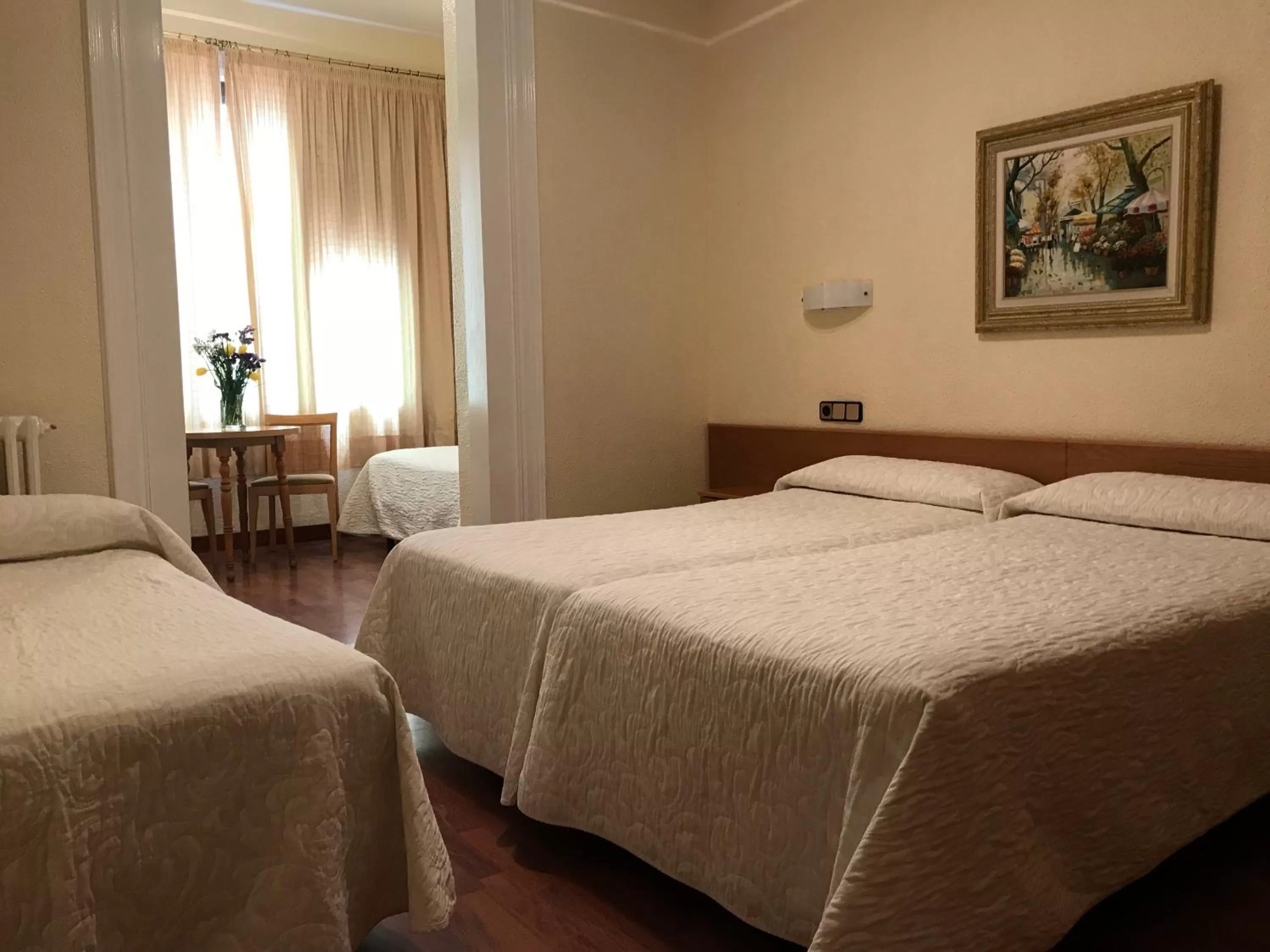 Quadruple Room in Hotel Pelayo