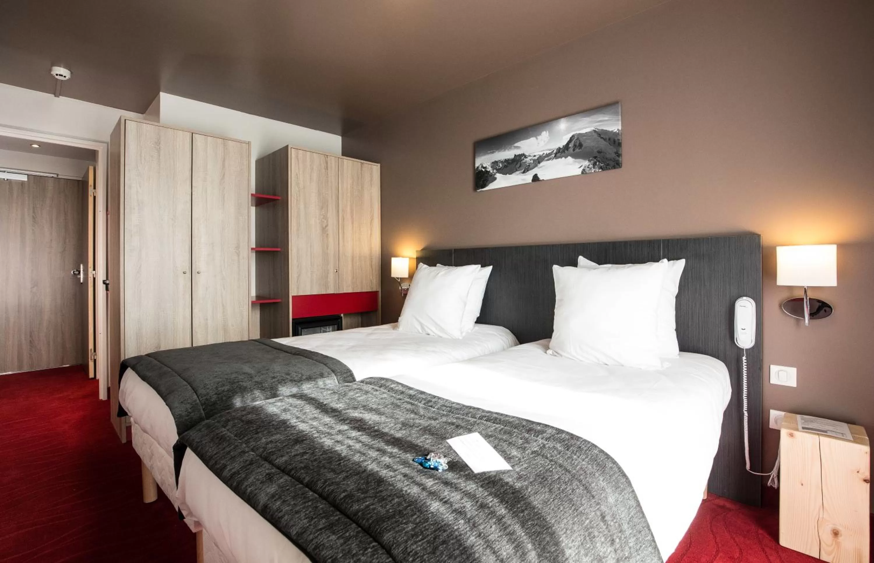 Superior Twin Room in SOWELL HOTELS Le Parc & Spa