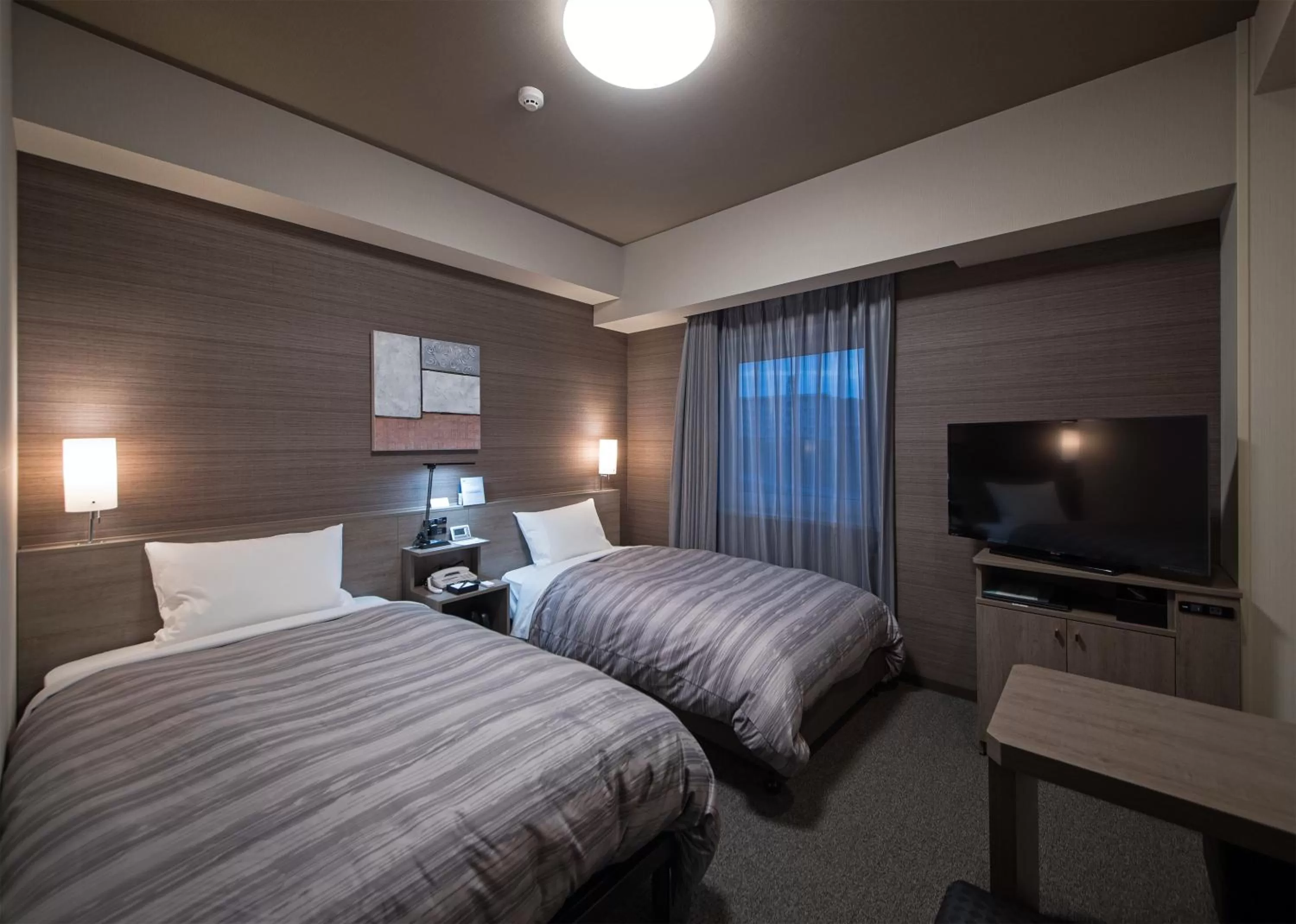 Comfort Twin Room - Non-Smoking in Hotel Route-Inn Hamada Ekimae