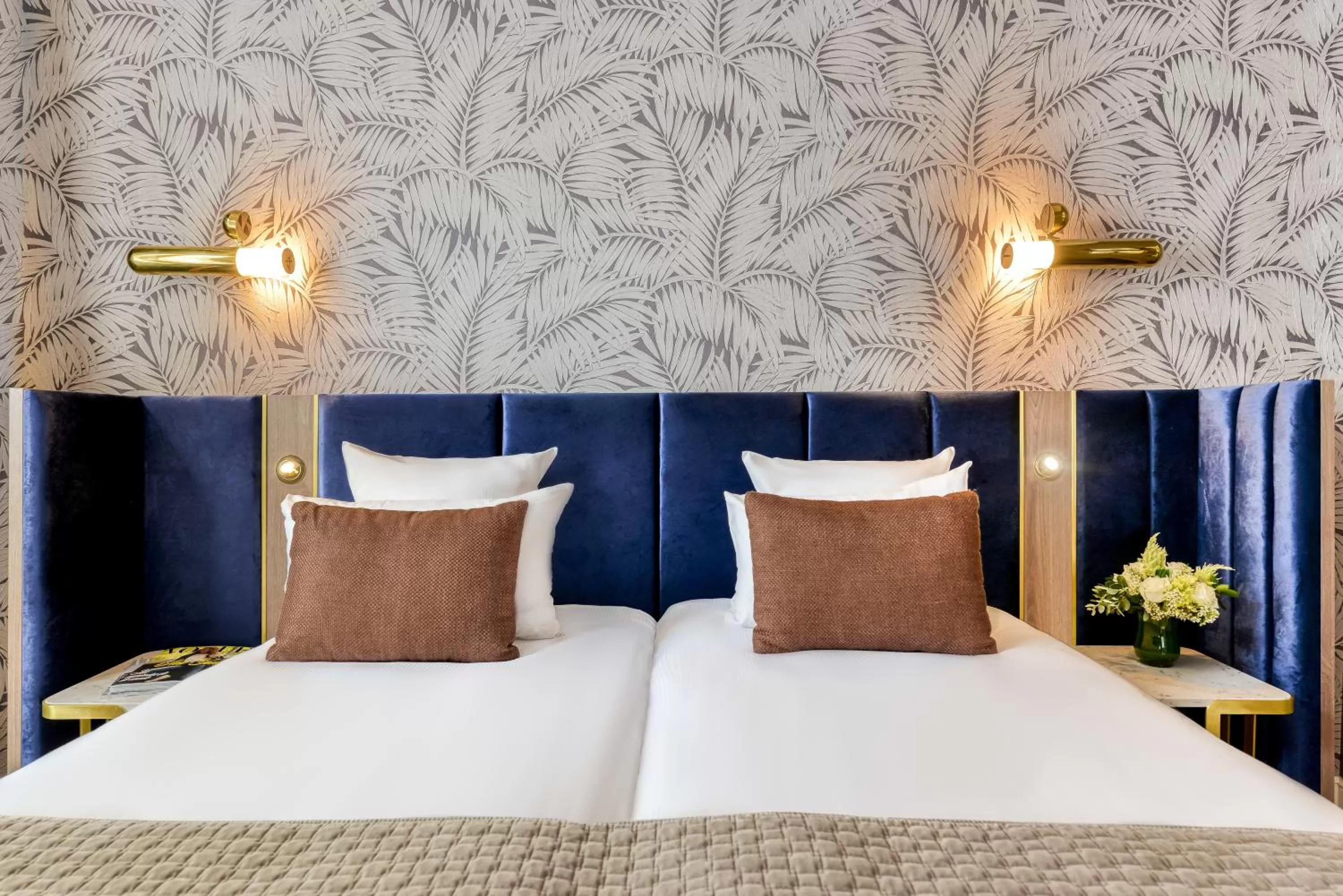 Superior Twin Room in Hotel Opéra Opal