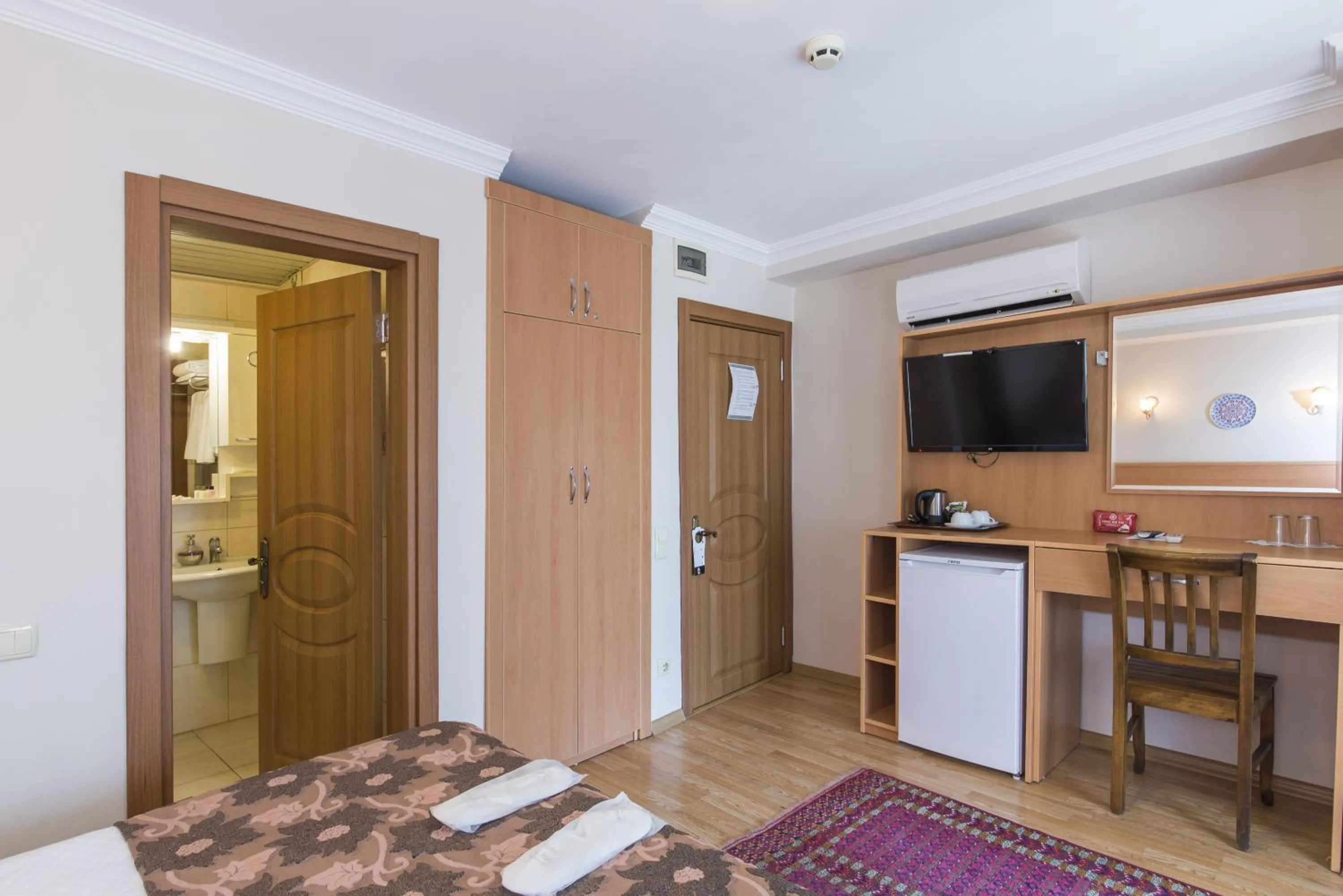 Standard Double Room in Deniz Houses